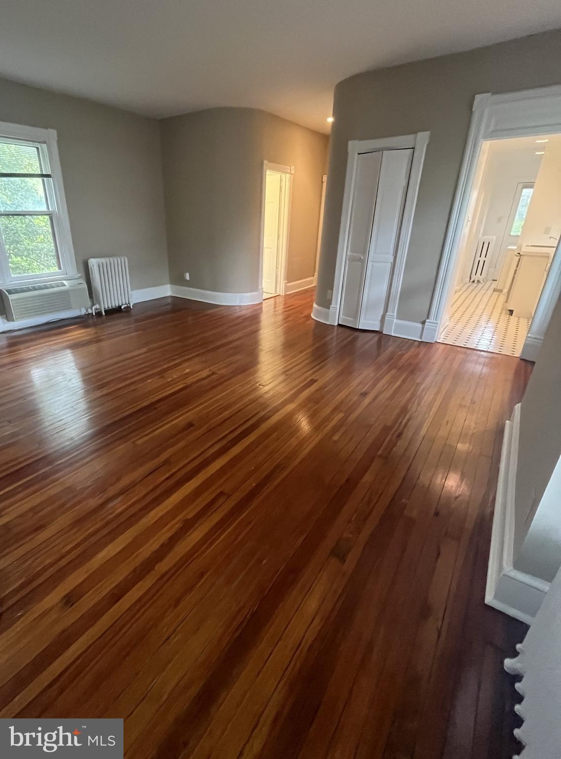 FARNEY - Residential Lease