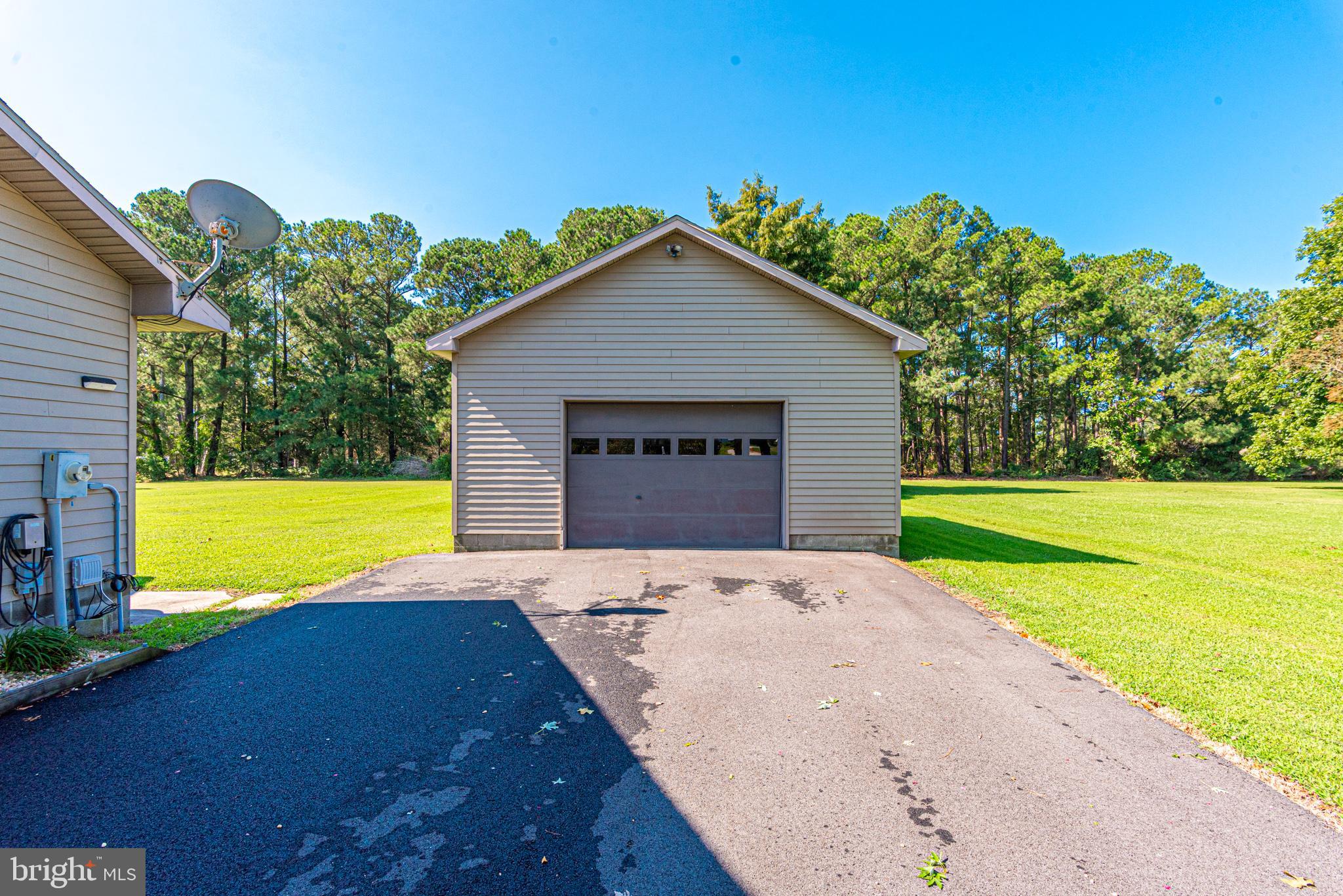 27103 GILLETTE DRIVE