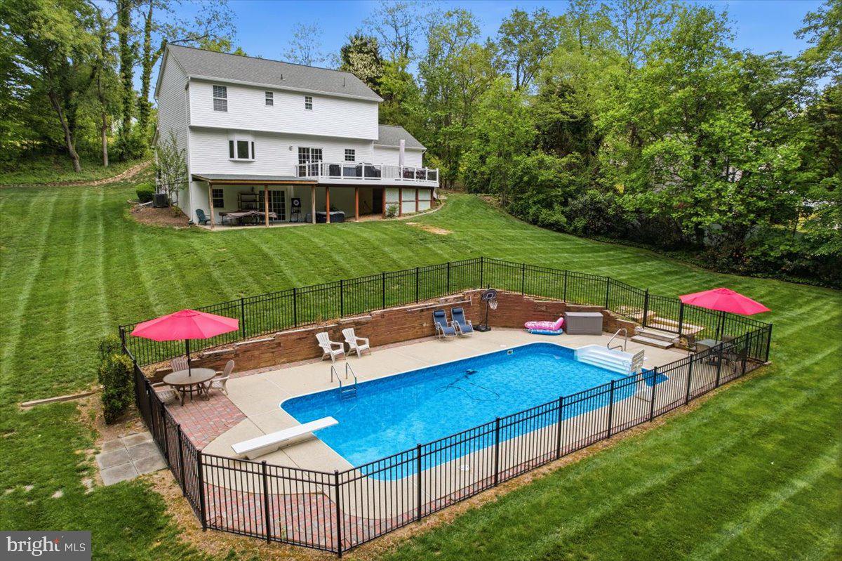PEACH BLOSSOM FARM - Residential