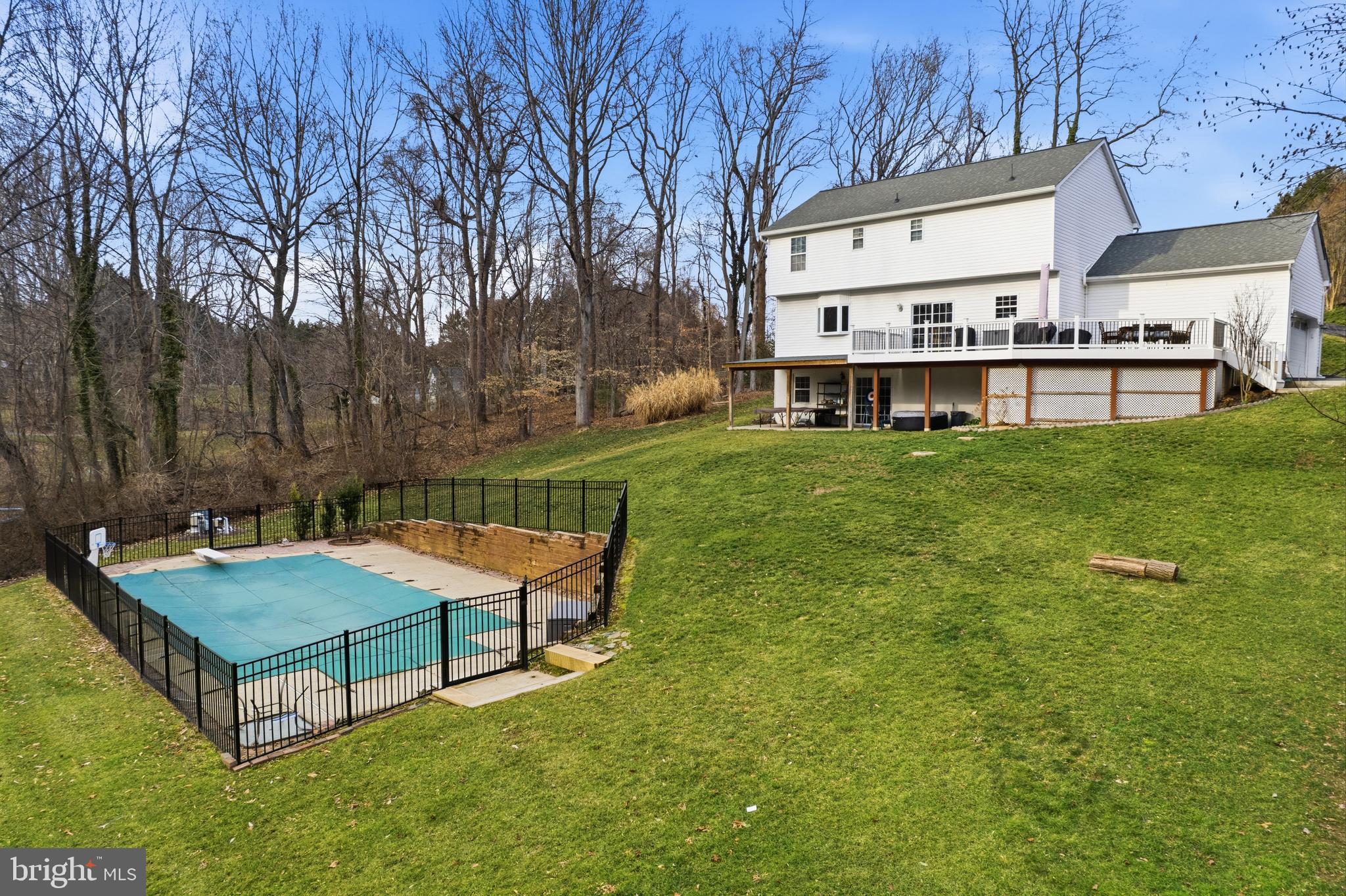 PEACH BLOSSOM FARM - Residential