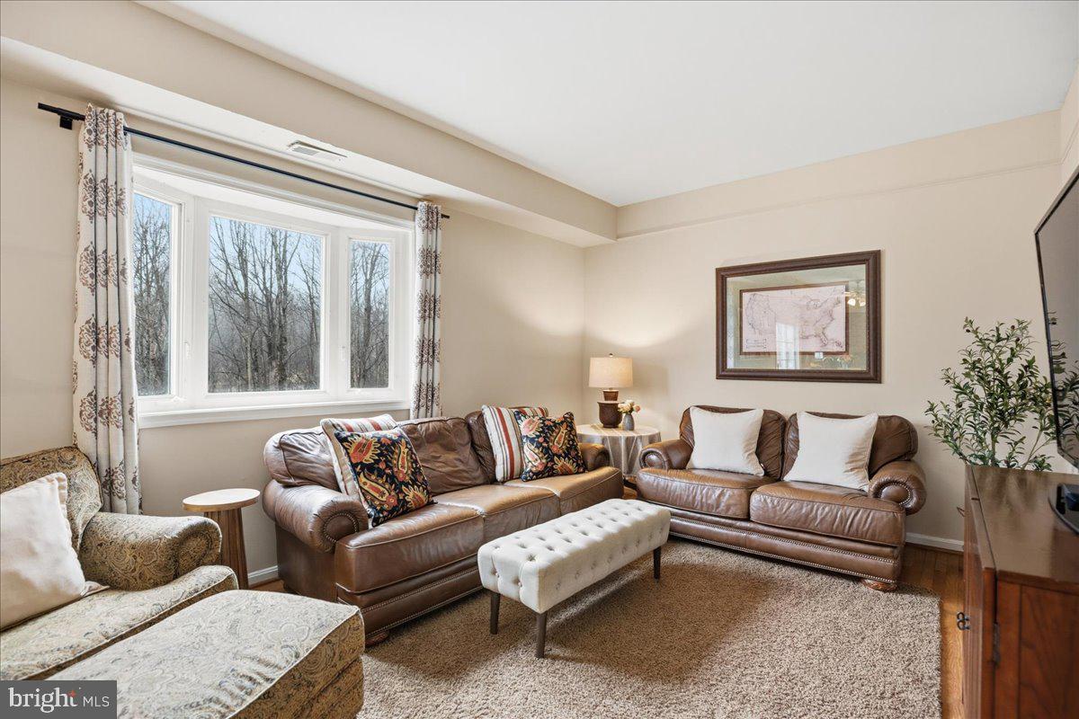 PEACH BLOSSOM FARM - Residential