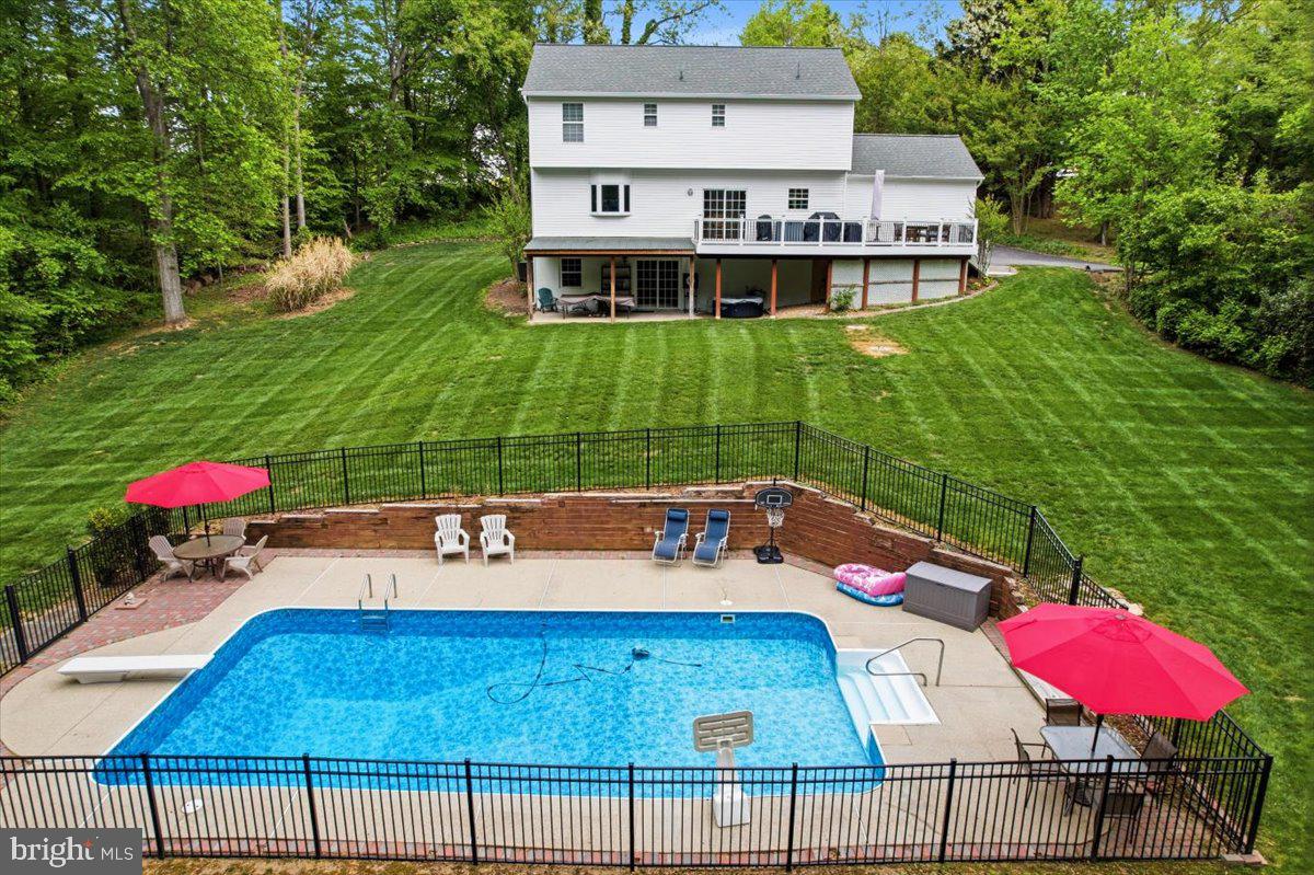 PEACH BLOSSOM FARM - Residential