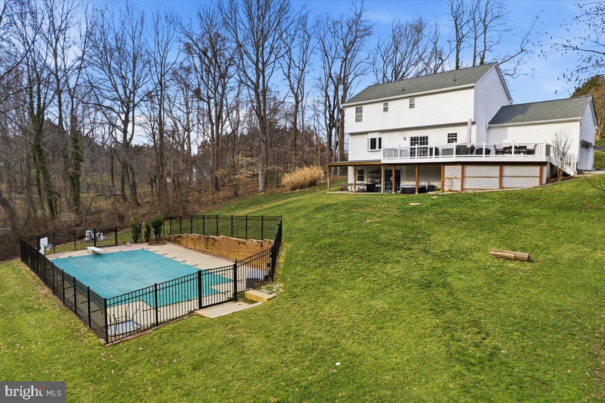 PEACH BLOSSOM FARM - Residential