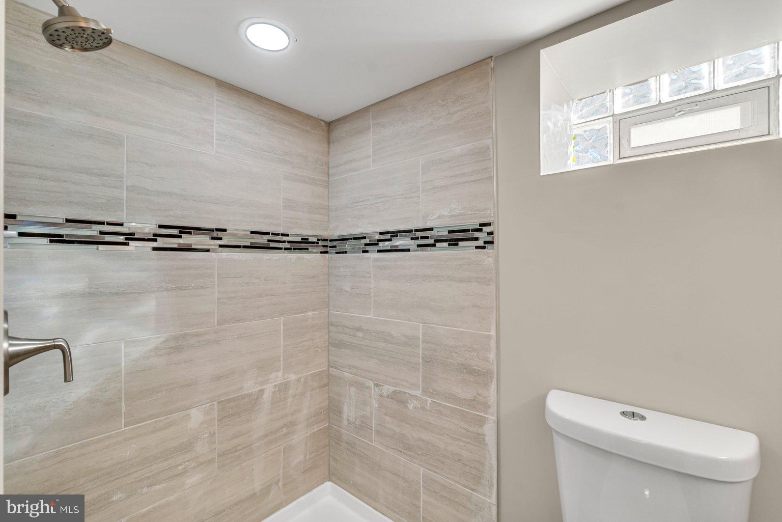 GREENSPRING - Residential