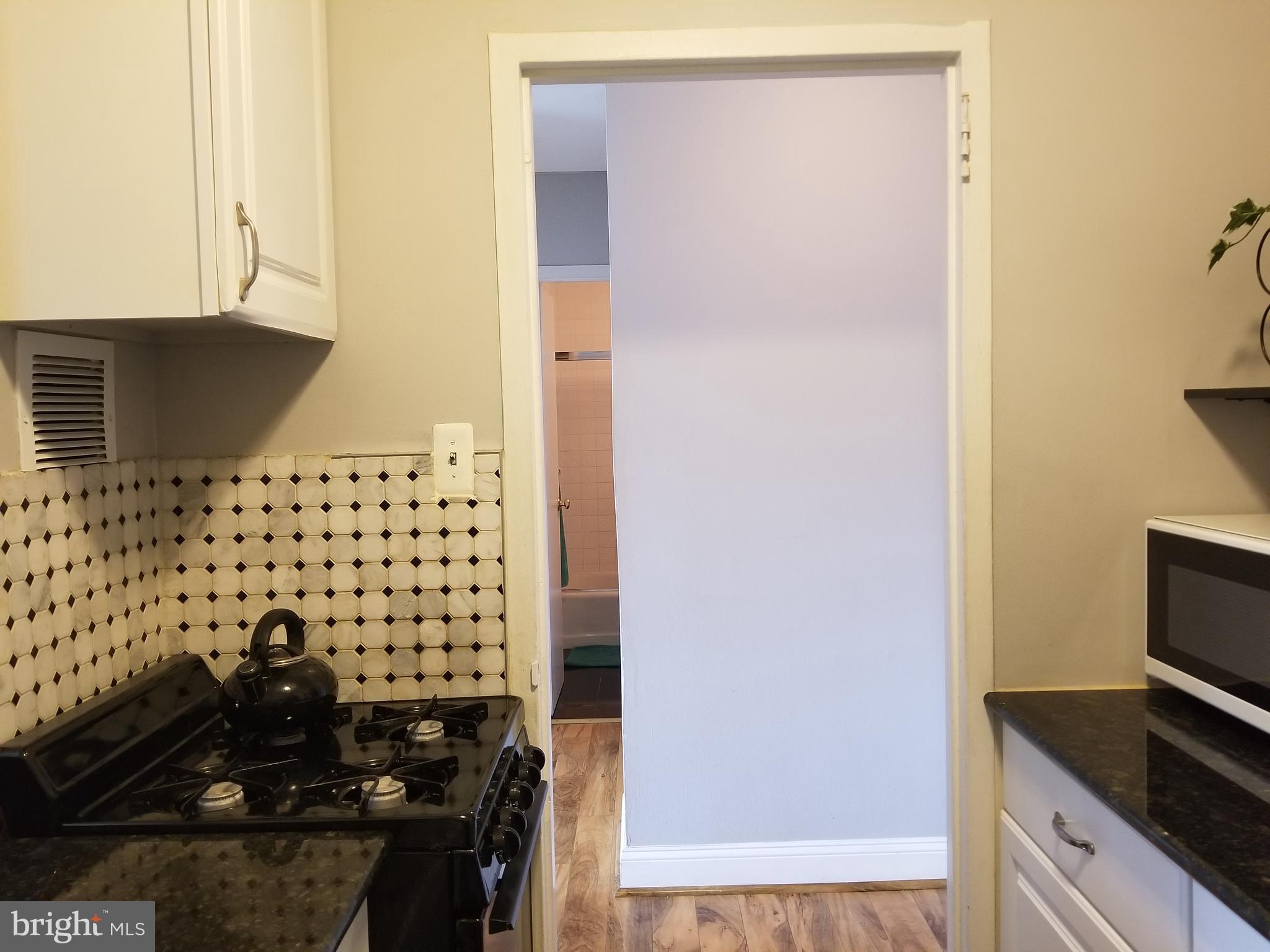 RIVER PLACE NORTH - Residential Lease