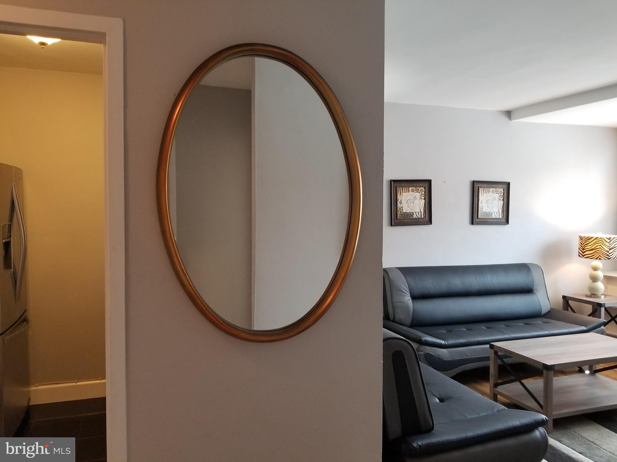 RIVER PLACE NORTH - Residential Lease