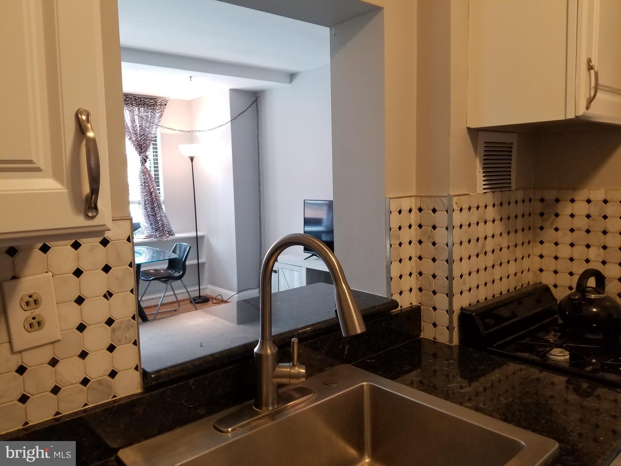 1021 ARLINGTON BOULEVARD 904