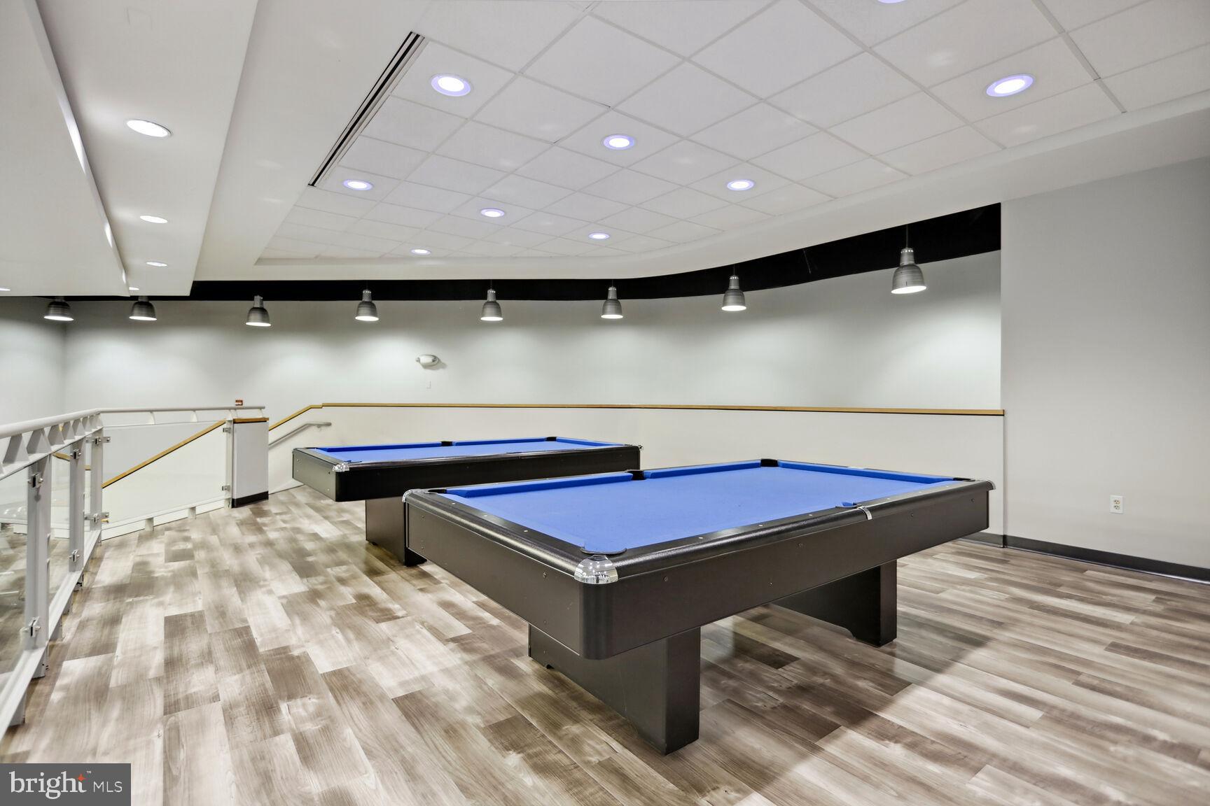 RIVER PLACE NORTH - Residential Lease