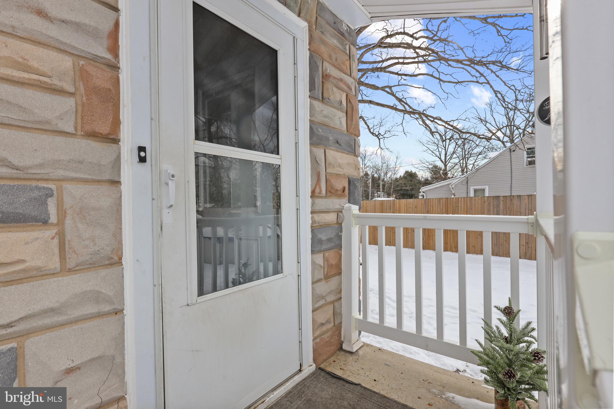 TWIN OAKS - Residential