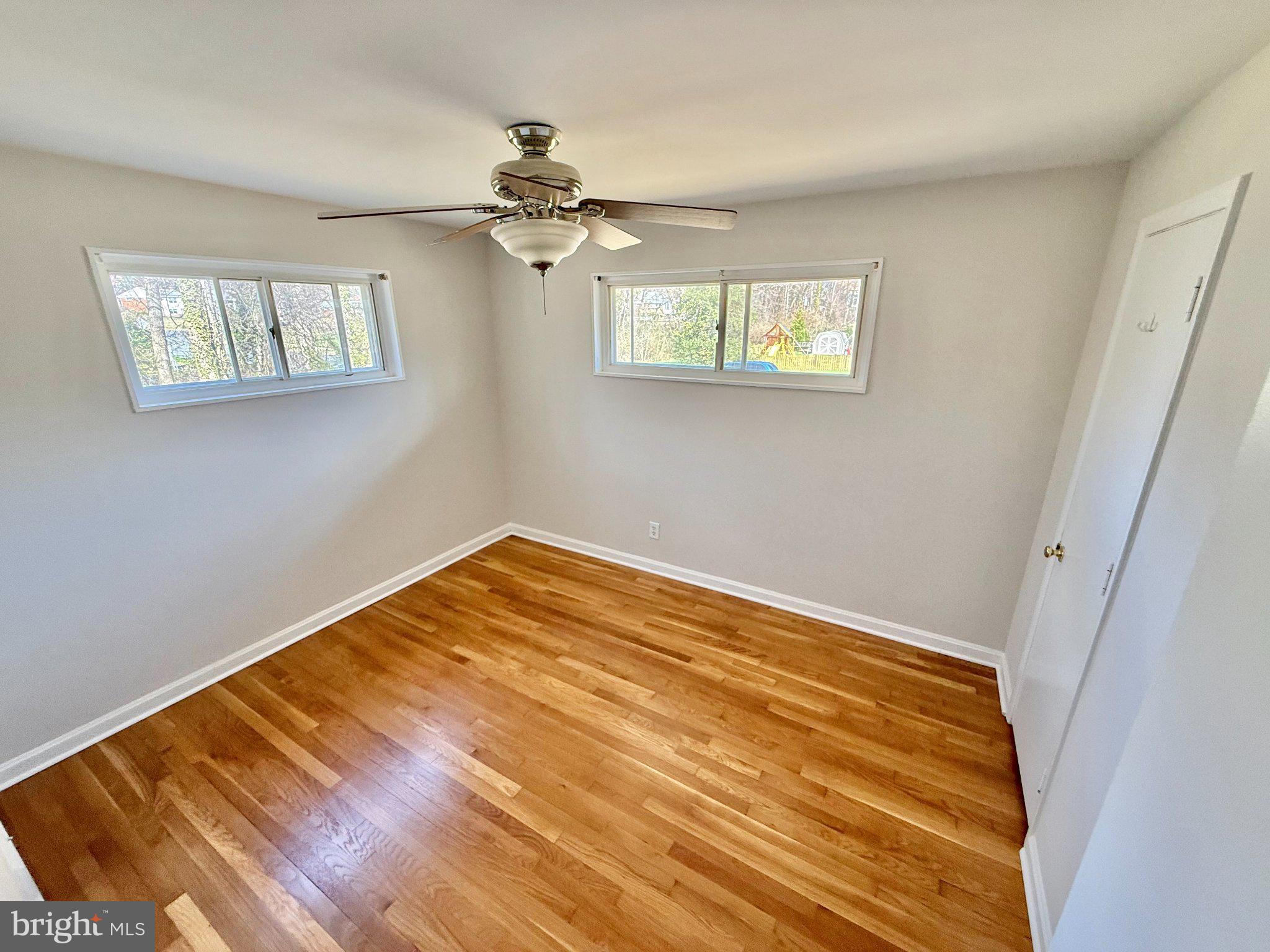 BROYHILL PARK - Residential