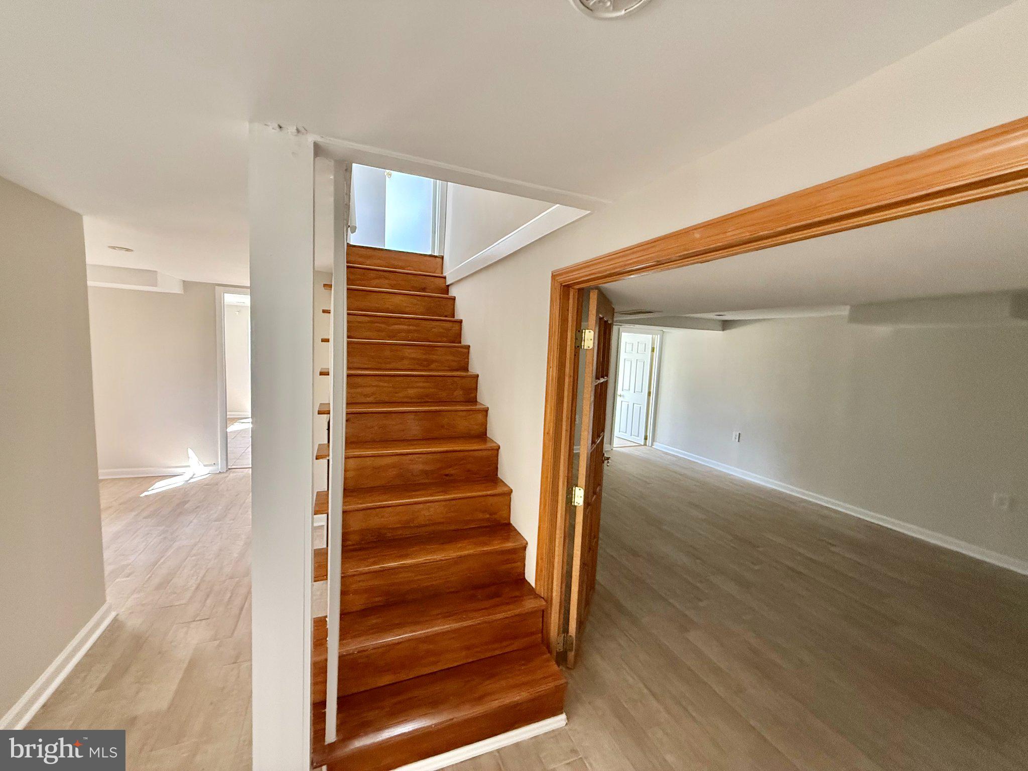 BROYHILL PARK - Residential