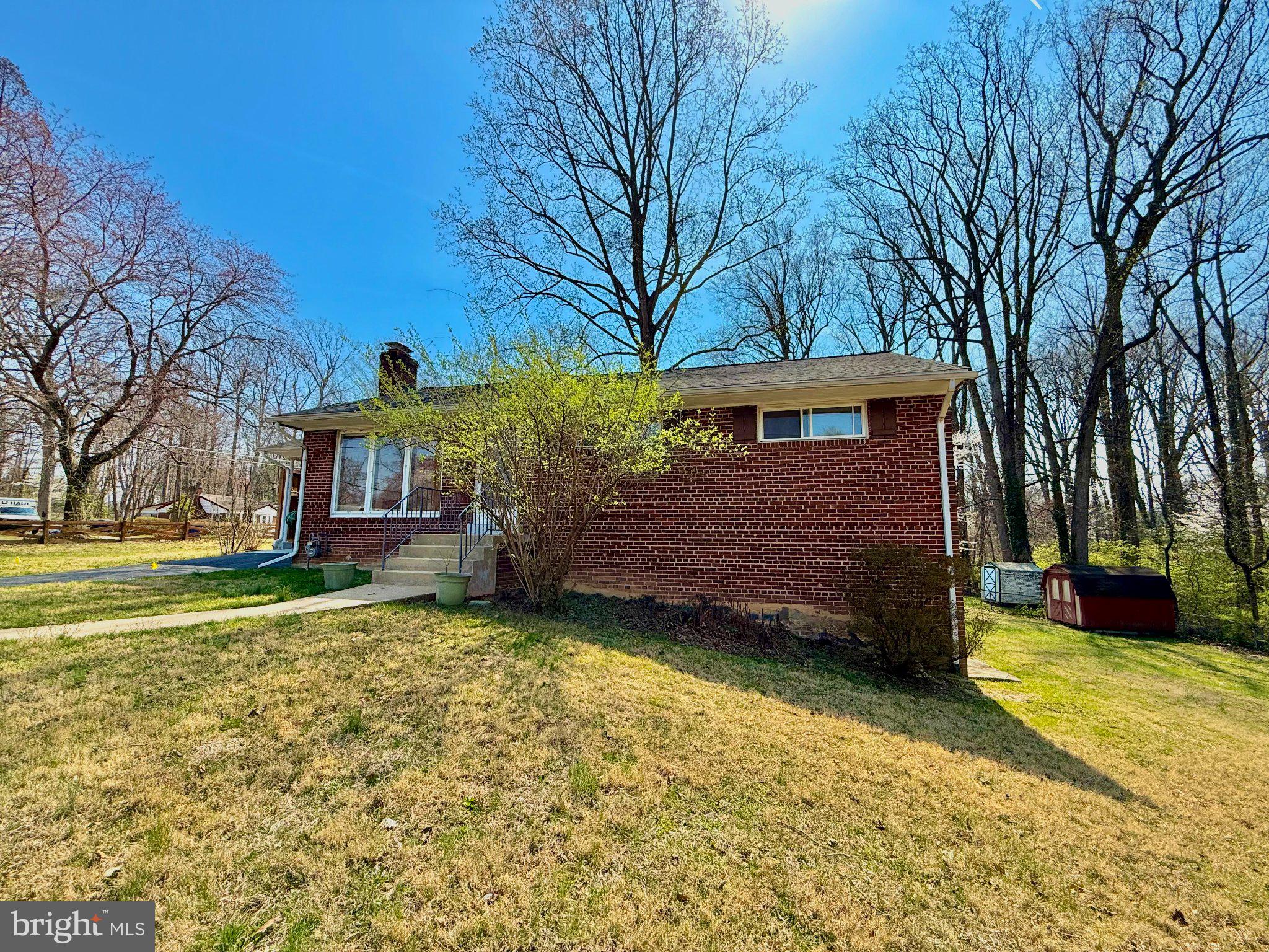 7401 CAMP ALGER AVENUE