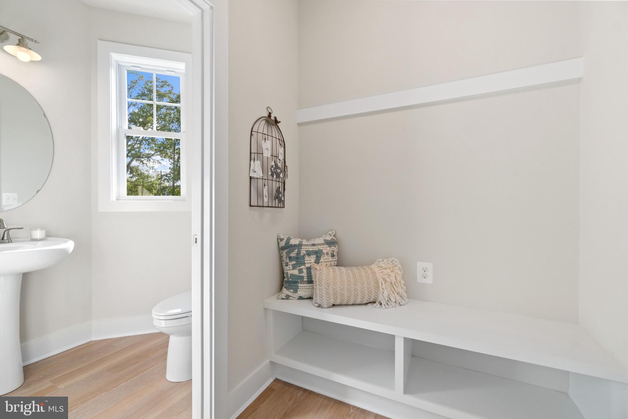 AVALON SHORES - Residential