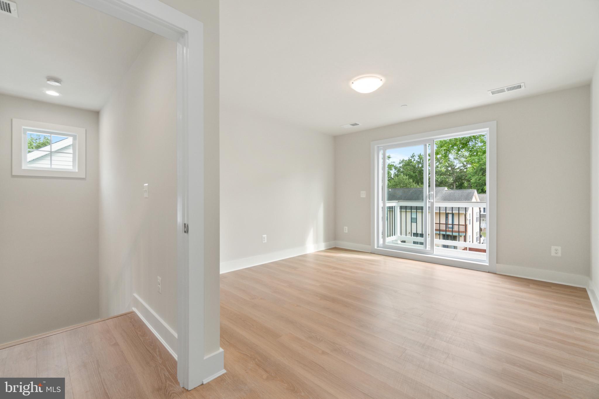 AVALON SHORES - Residential