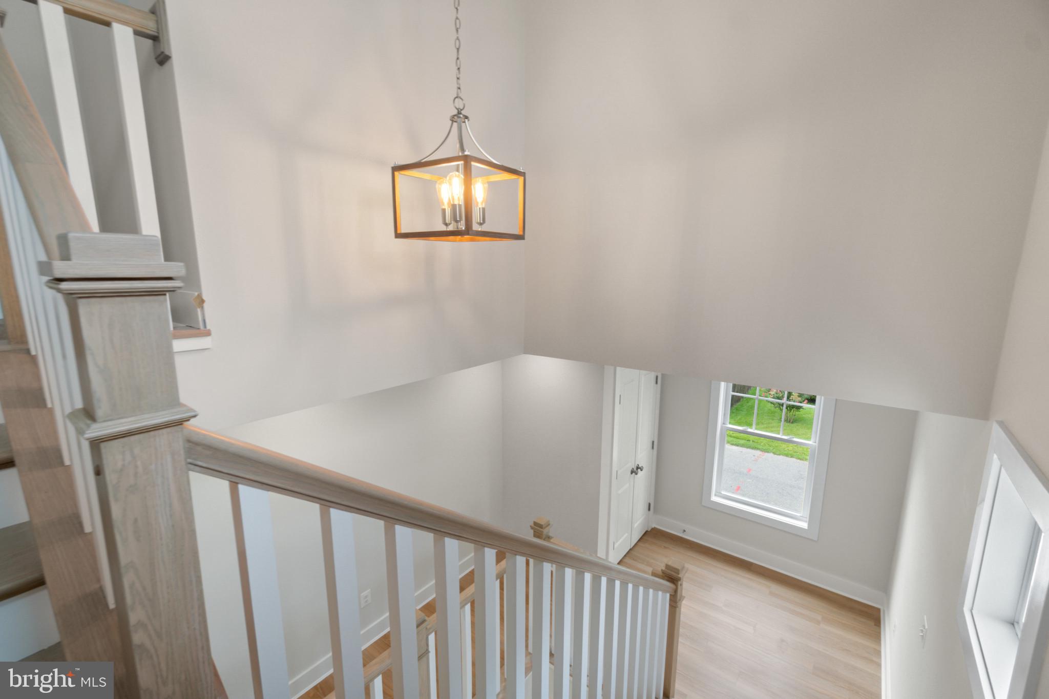 AVALON SHORES - Residential