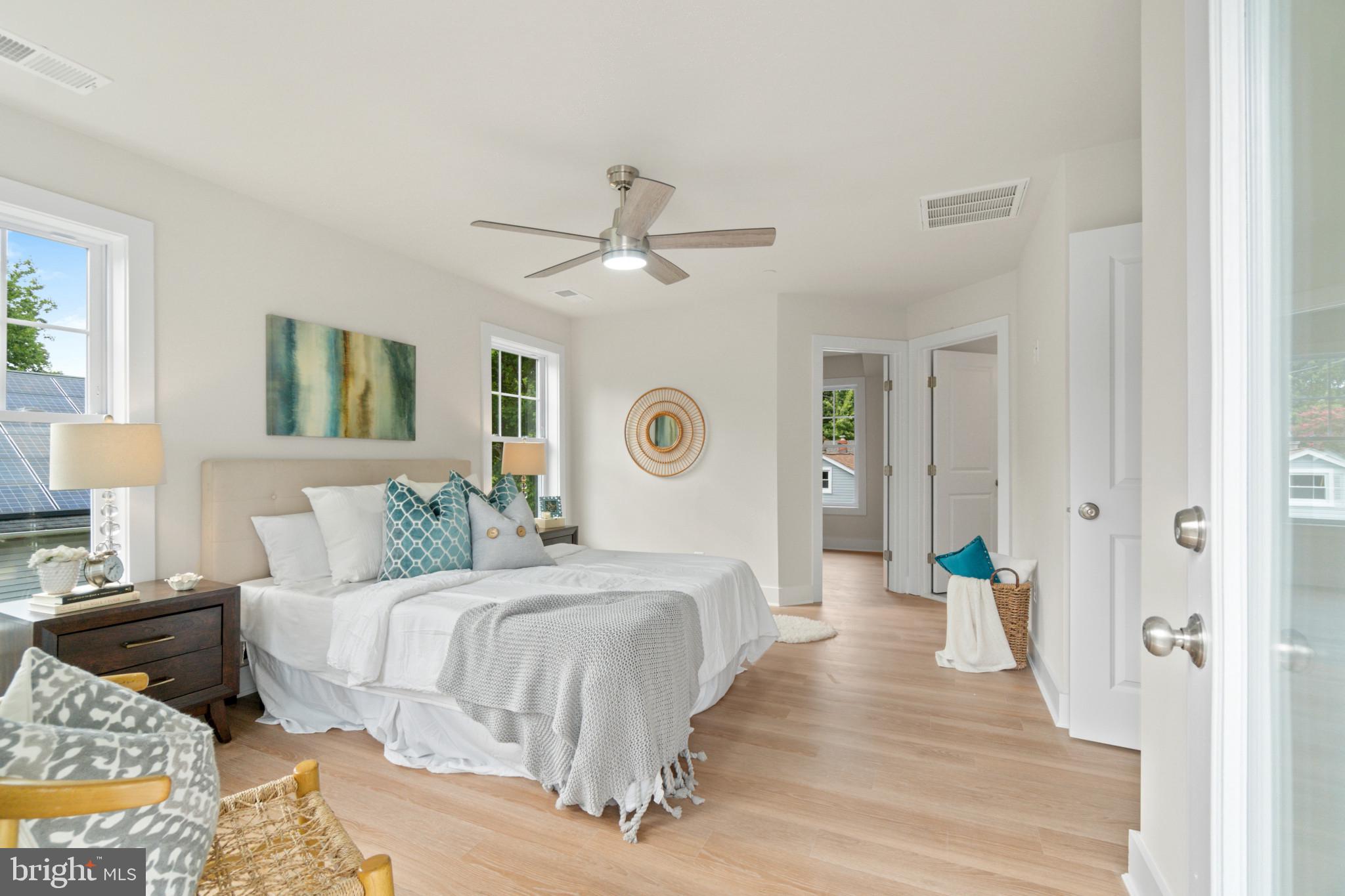 AVALON SHORES - Residential