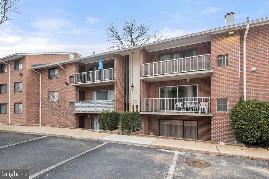 Welcome home to this completely renovated first floor condo in Chestnut Hills featuring one bedroom and one bathroom. Remodeled throughout with a modern neutral color theme and exceptional finishes. Adorned with brand new lighting, luxury vinyl plank flooring, paint, trim, and kitchen appliances. The open floor plan includes a spacious living area with recessed lighting and sliding glass doors to the rear patio that overlooks the woods. The dining area boasts a statement chandelier and the eat-in kitchen is complete with a breakfast bar, a pantry, and stainless steel appliances with gas cooking. The bedroom has a large walk-in closet and the new bathroom highlights a dual-sink vanity and a tub-shower. Additionally, a convenient stacked washer and dryer has been added to this unit. You will love having an assigned parking spot right outside the door and the community pool is perfect for the summer. Fantastic location close to a wide variety of excellent shopping, dining and entertainment options with quick access to 795 and 695.