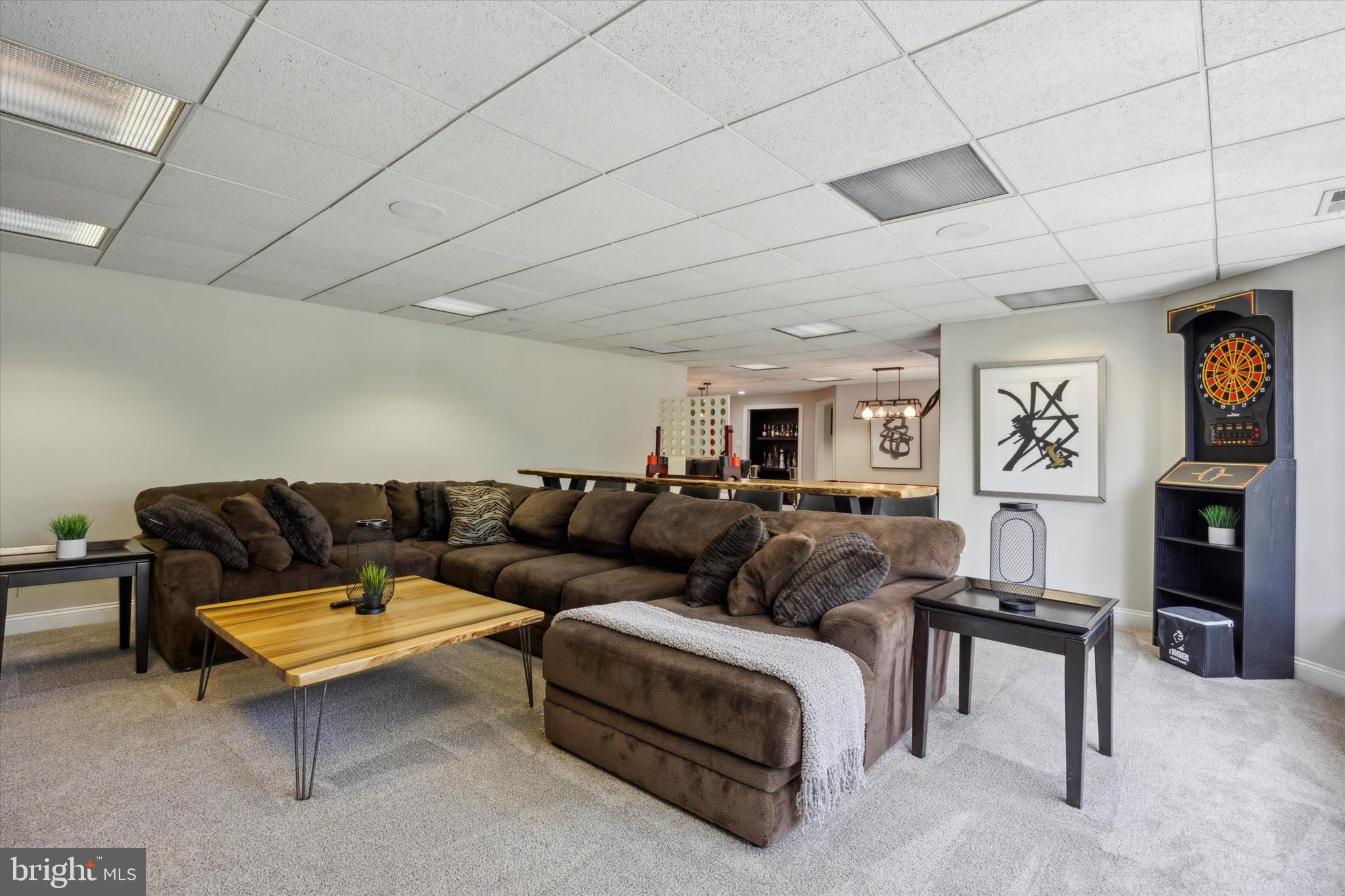 ESTSATFARAWAYFARMS - Residential