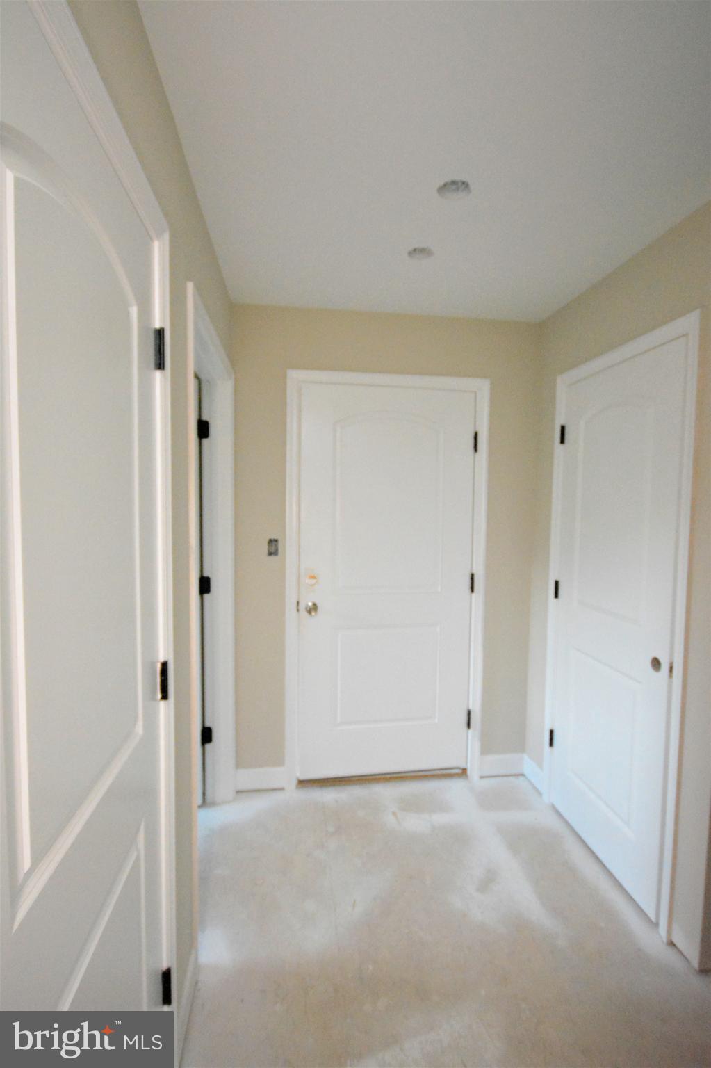 LOWER VALLEY - Residential