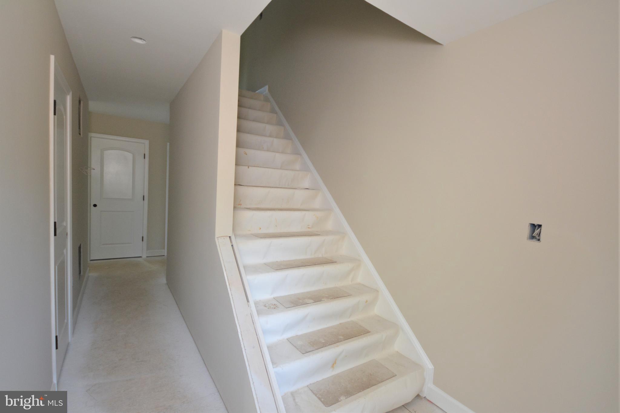 LOWER VALLEY - Residential