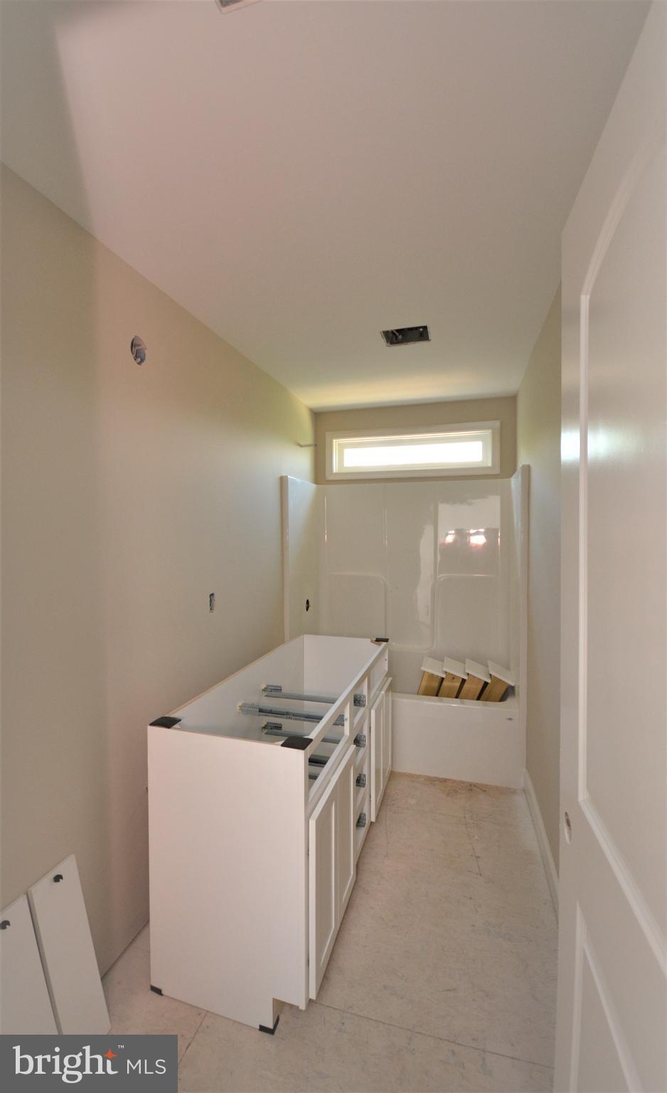 LOWER VALLEY - Residential