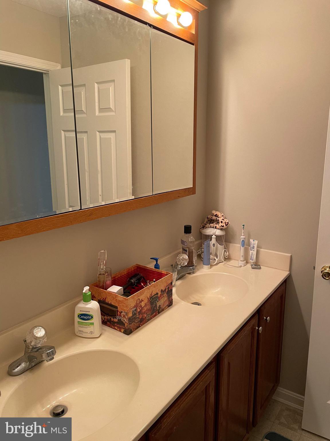 ST JAMES SUBD - Residential