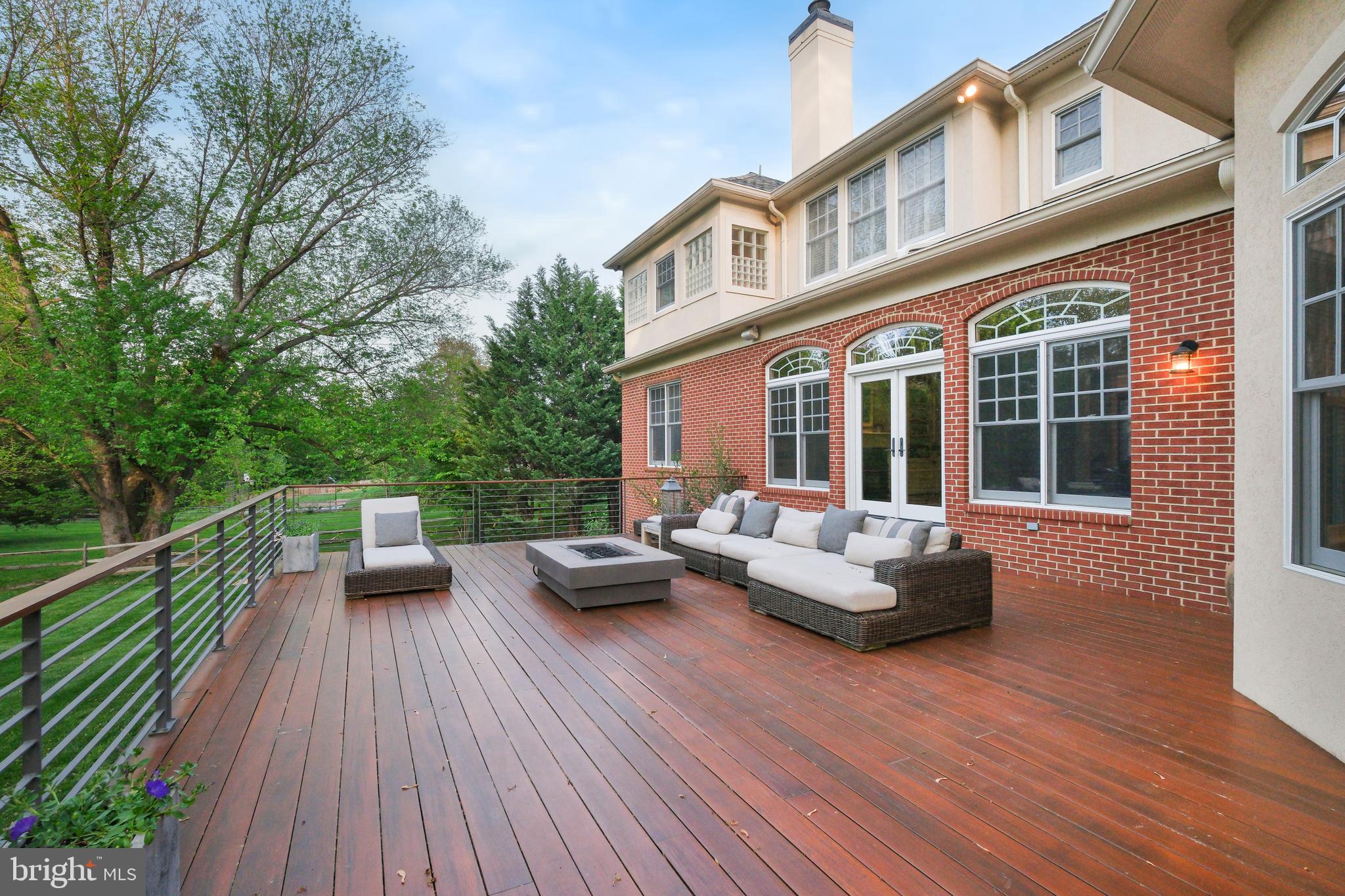 WILLERBURN ACRES - Residential