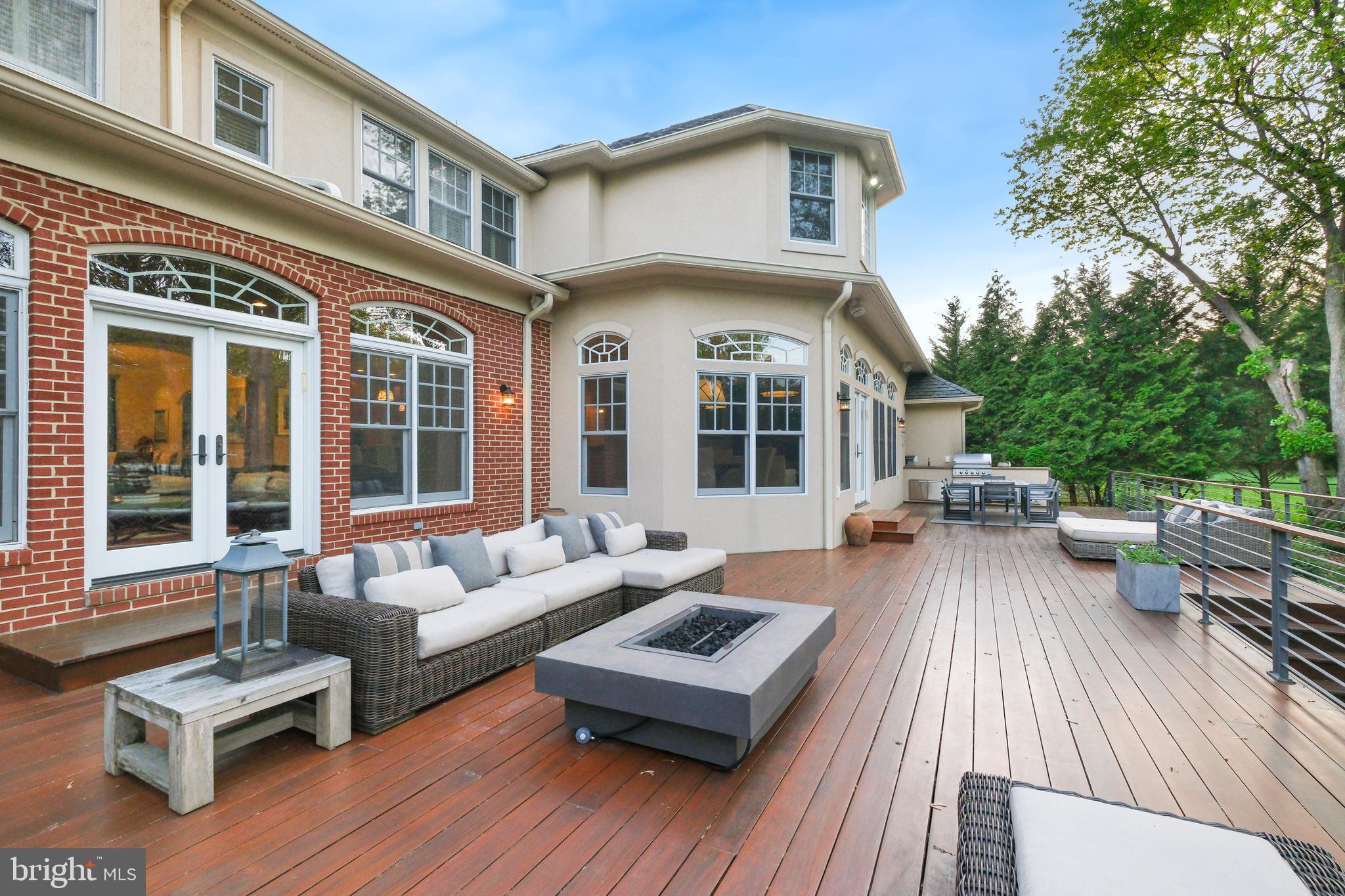 WILLERBURN ACRES - Residential