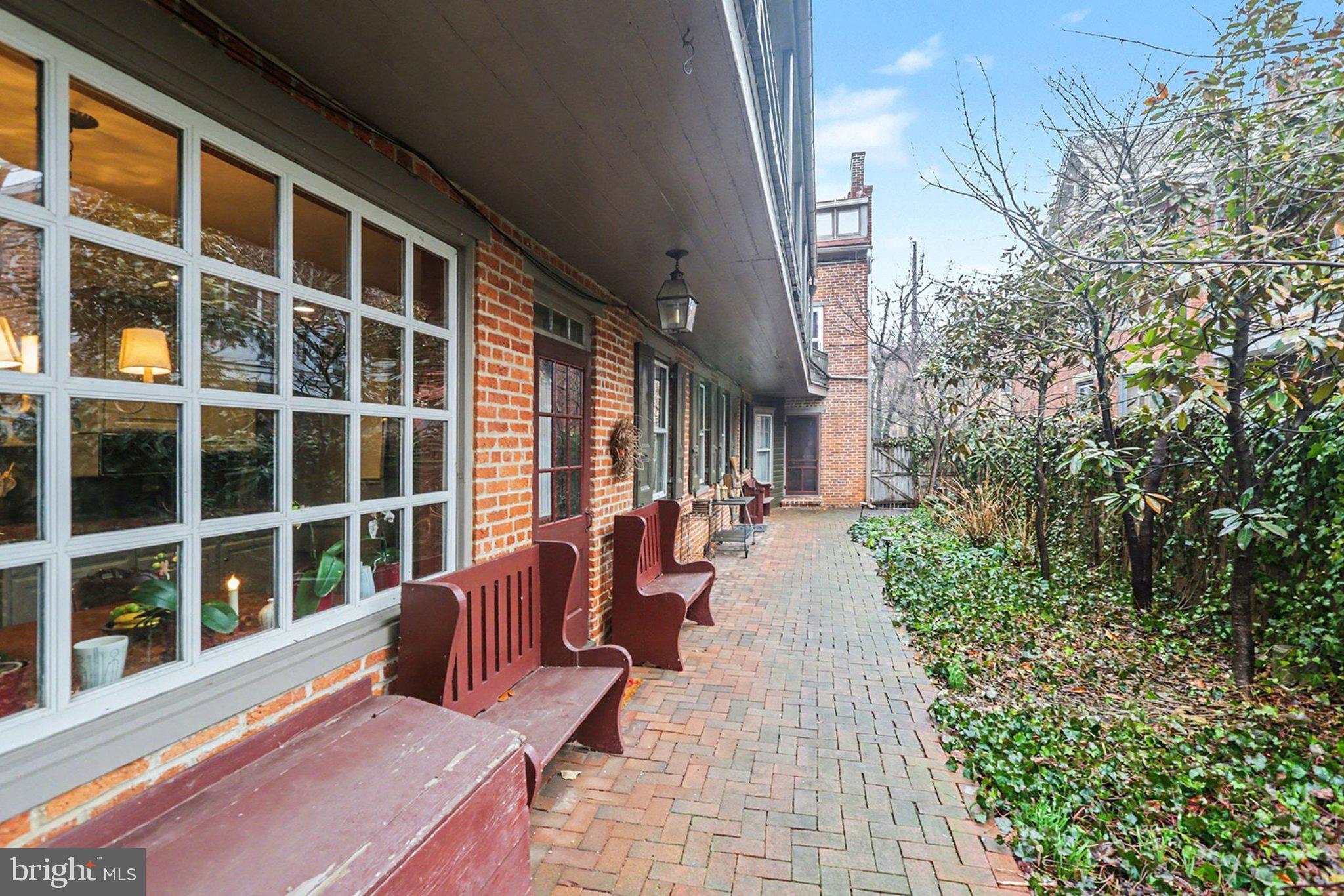 CARLISLE HISTORIC DISTRICT - Residential