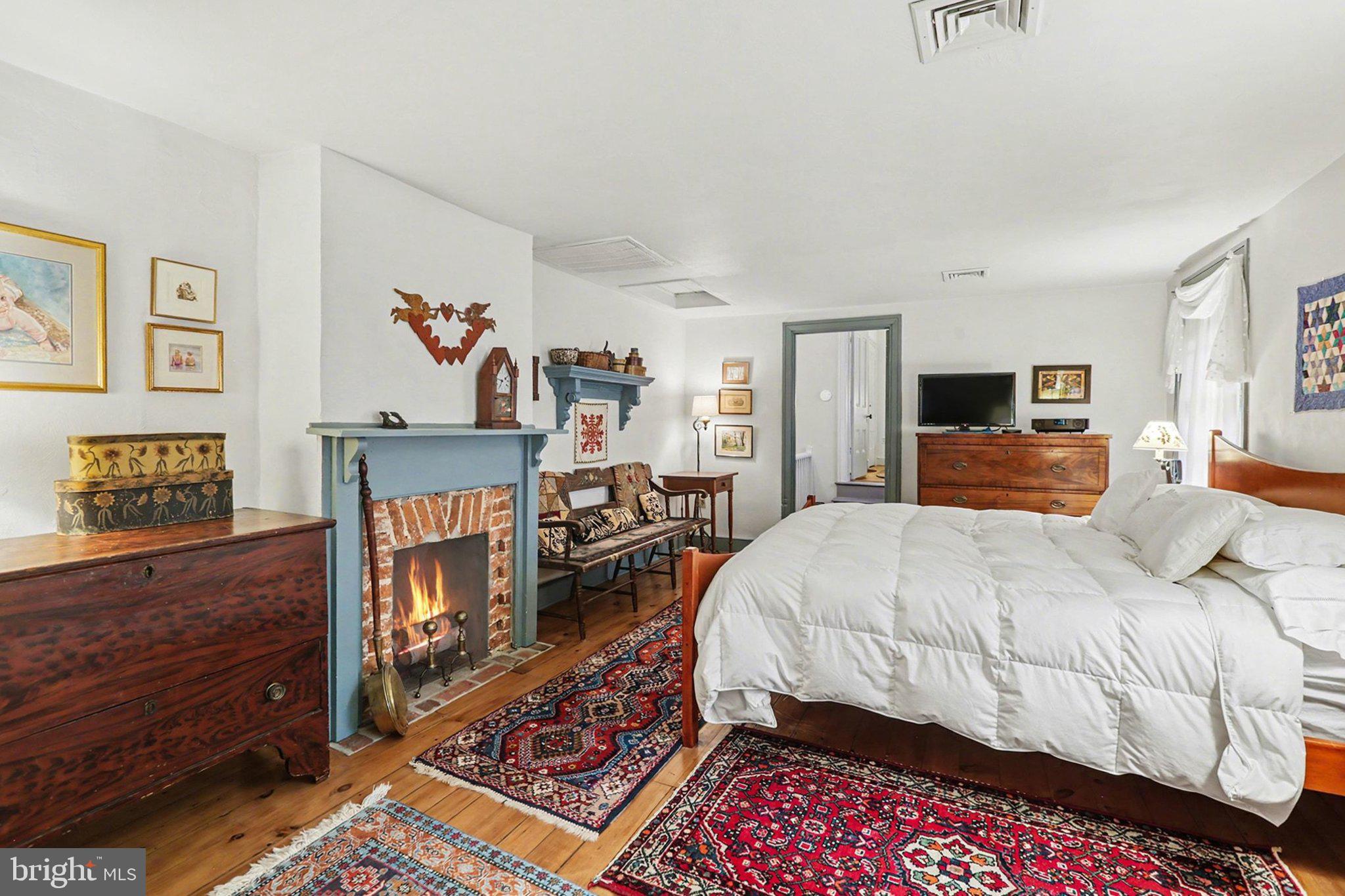 CARLISLE HISTORIC DISTRICT - Residential