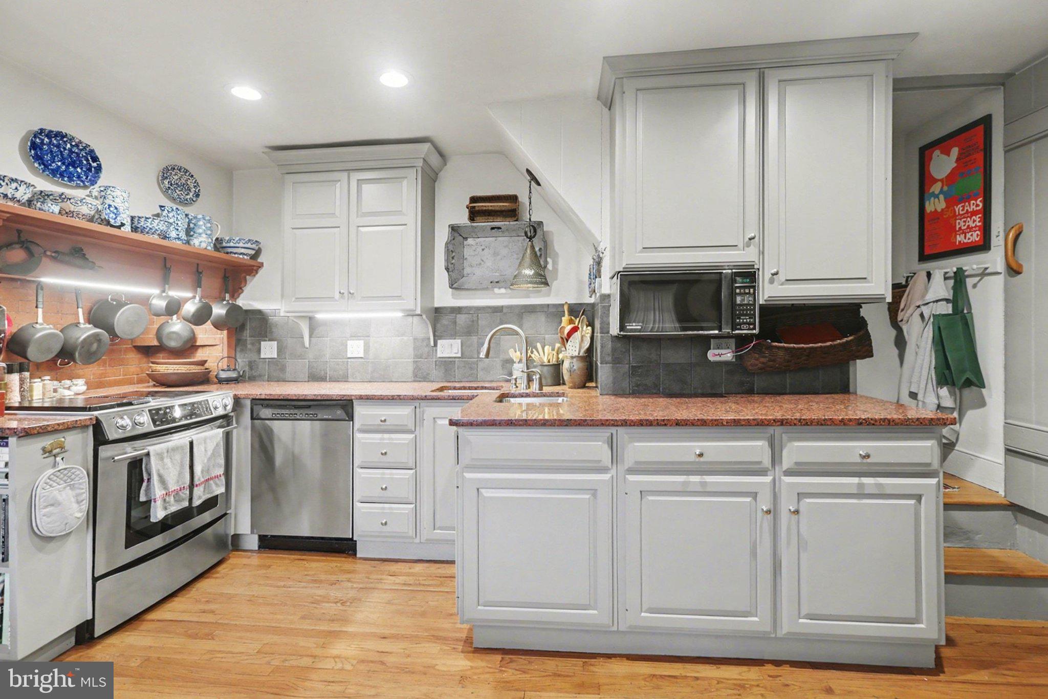 CARLISLE HISTORIC DISTRICT - Residential