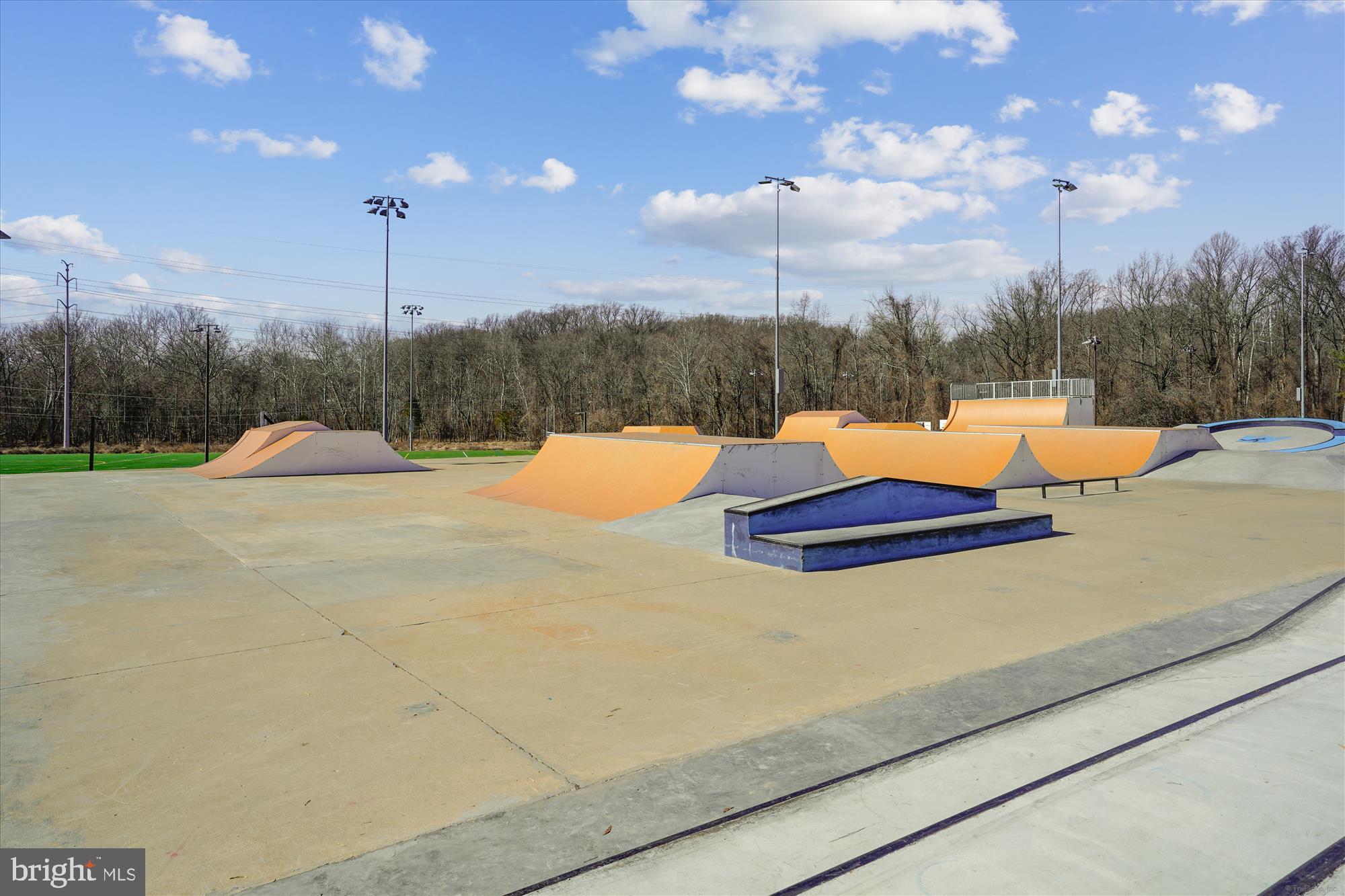 MILL CREEK PARK - Residential