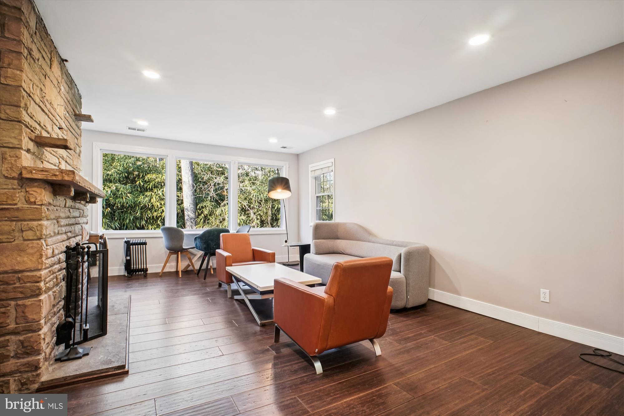 MILL CREEK PARK - Residential