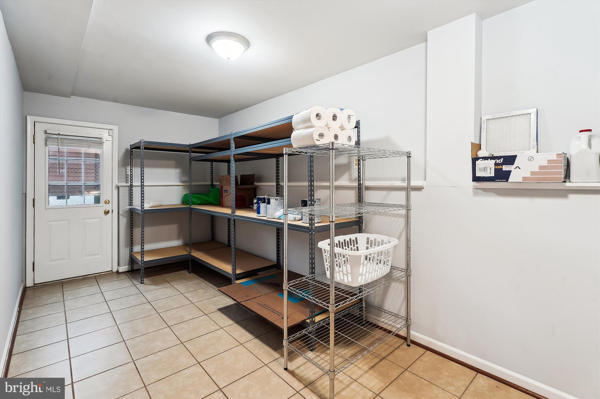 HERITAGE OAKS - Residential Lease