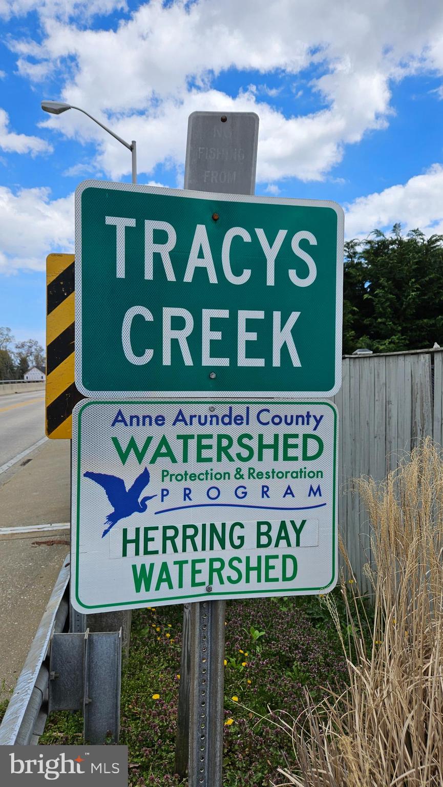 TRACEYS CREEK - Residential