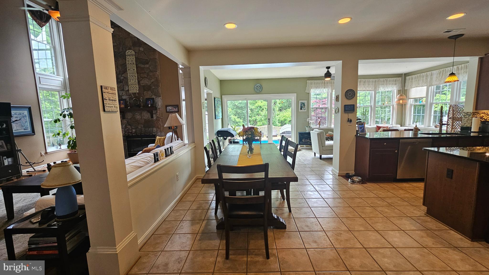 TRACEYS CREEK - Residential