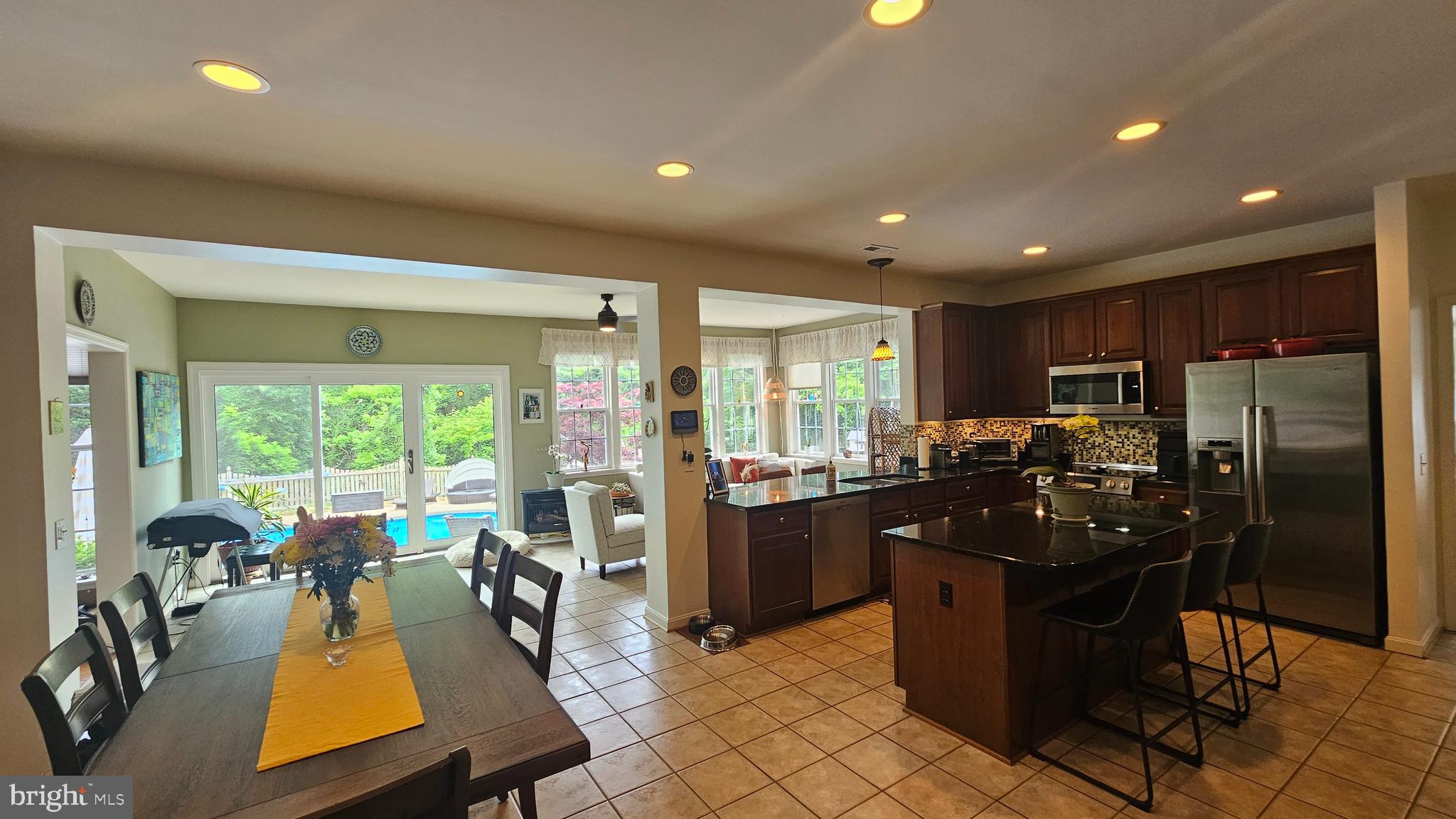 TRACEYS CREEK - Residential