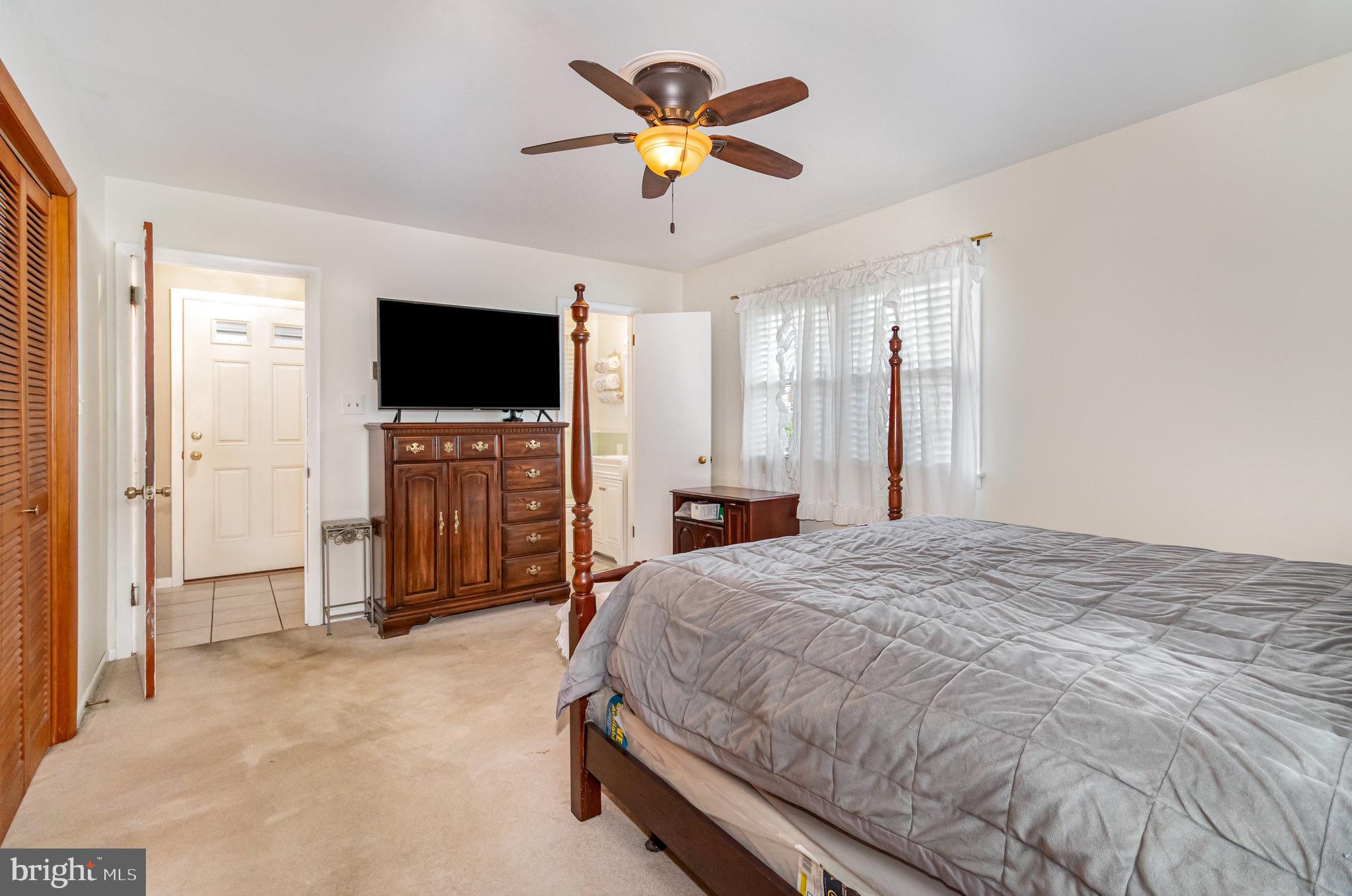 WEST CREEK HILLS - Residential