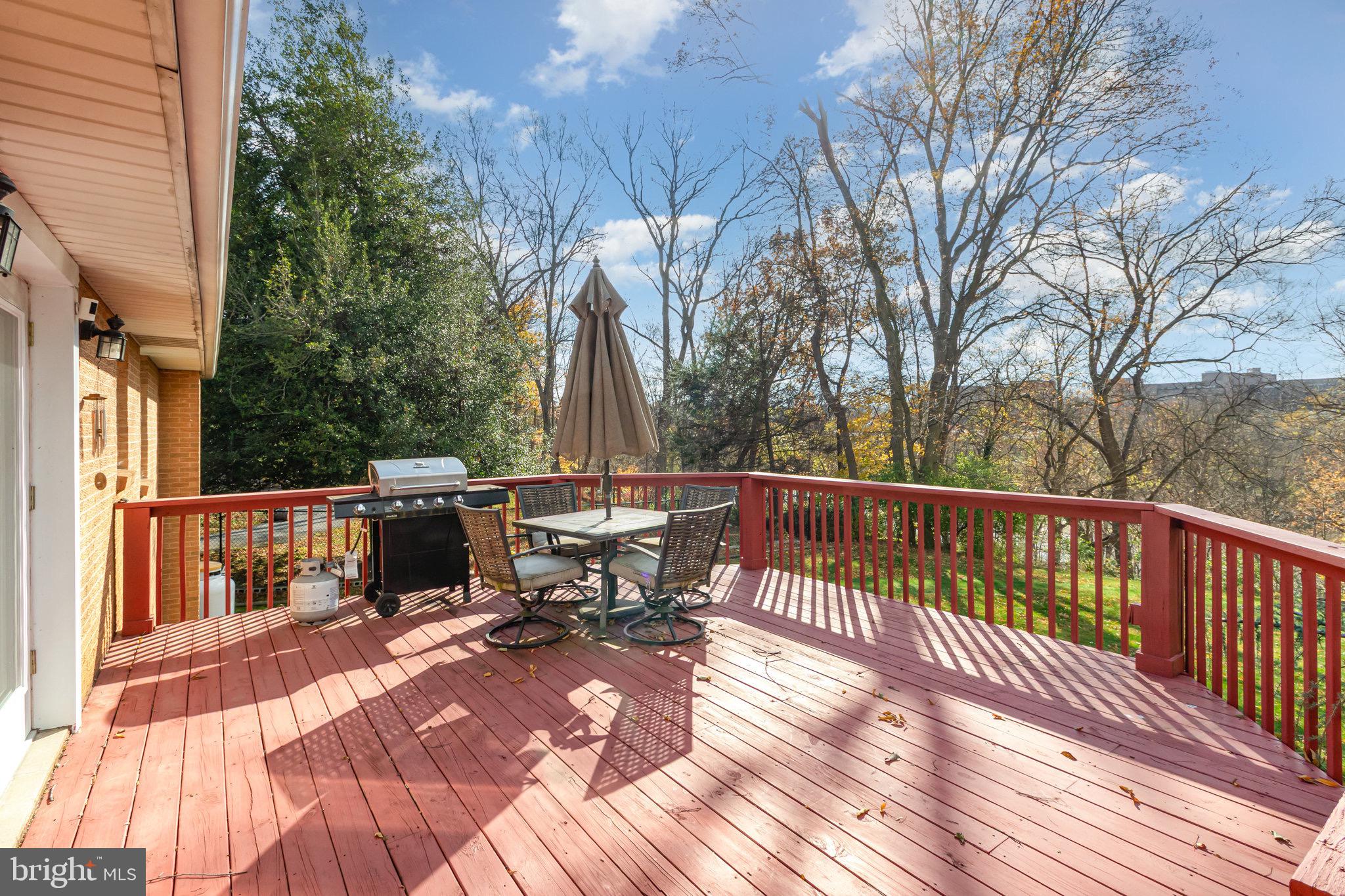 WEST CREEK HILLS - Residential