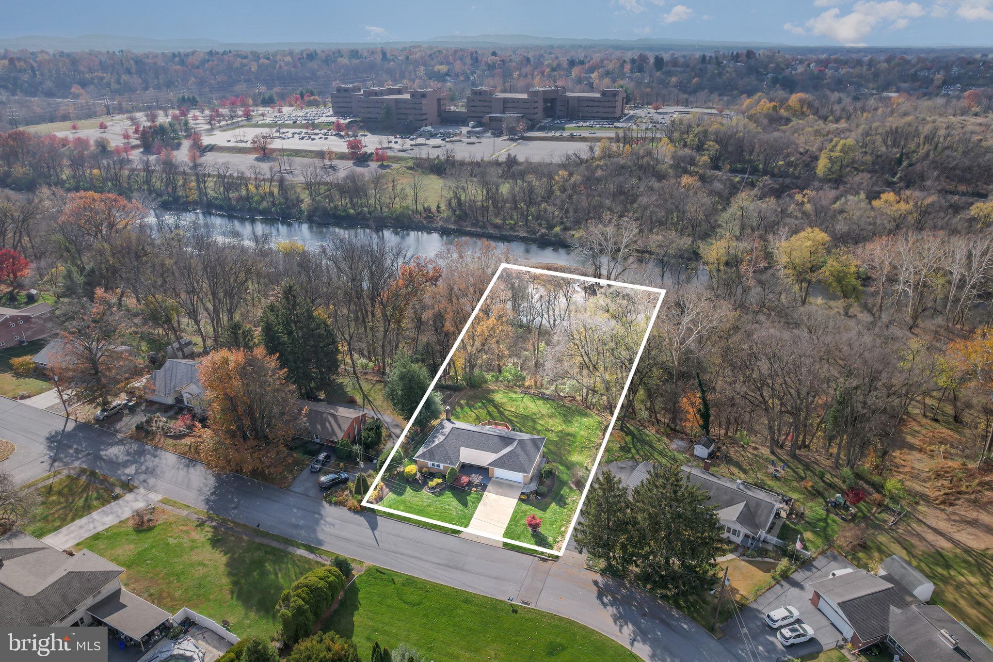 WEST CREEK HILLS - Residential