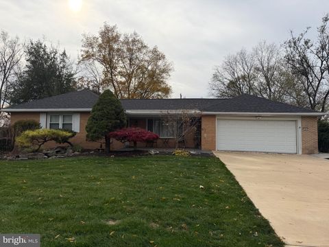 12 SHADY ROAD CAMP HILL PA 17011