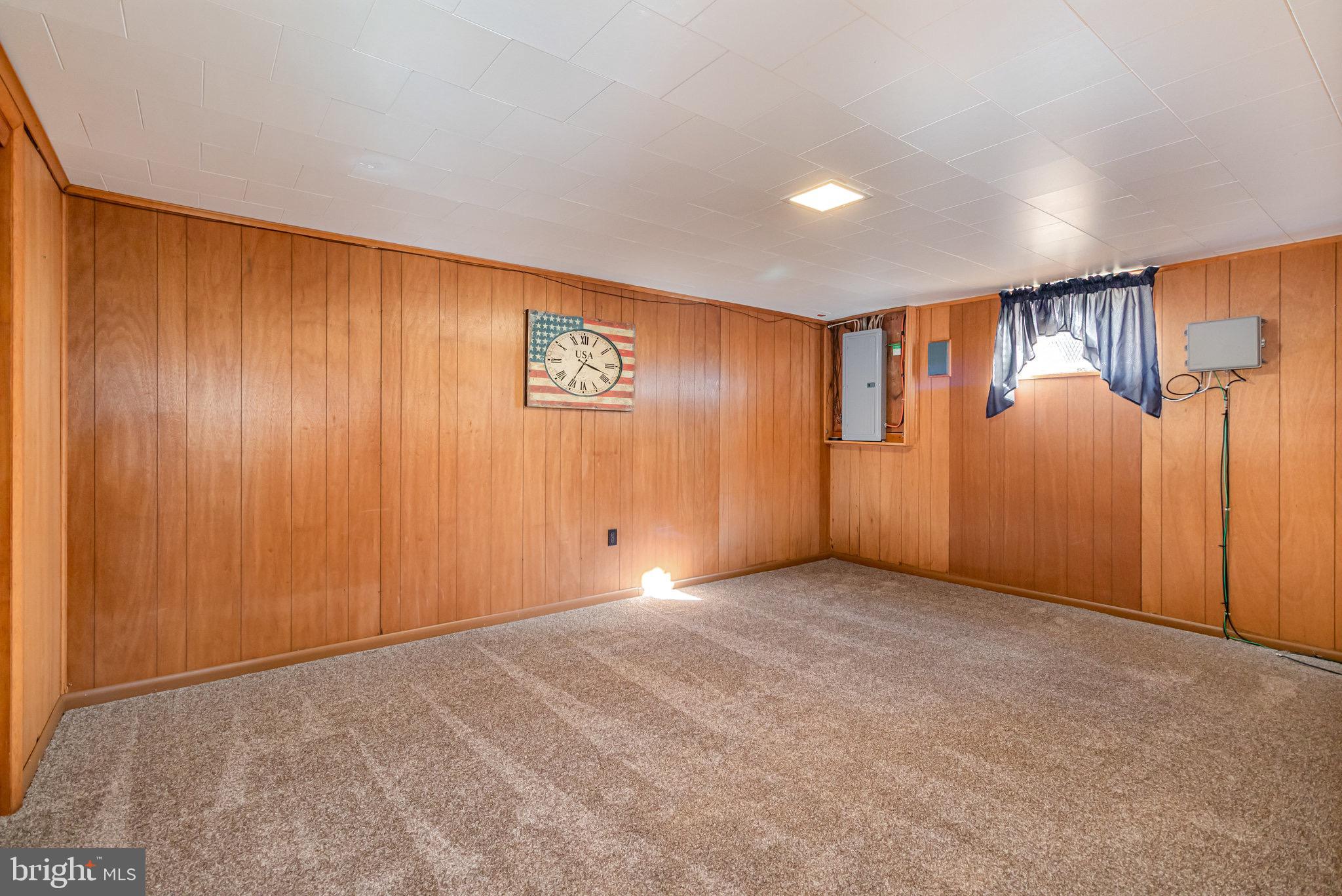 WEST CREEK HILLS - Residential