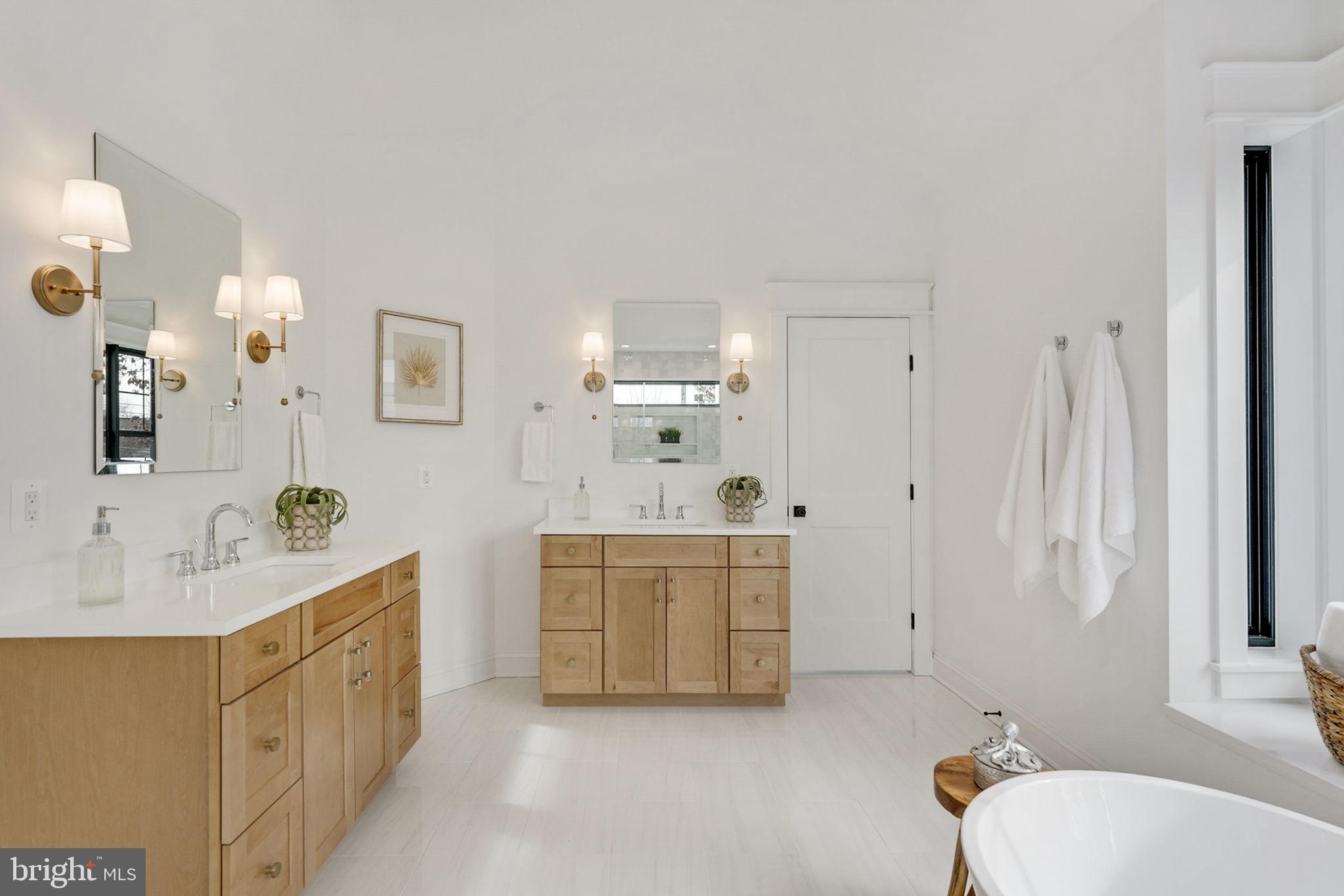 LACEY FOREST - Residential