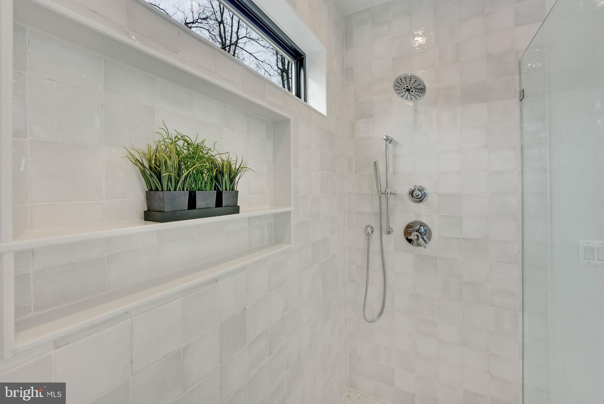 LACEY FOREST - Residential