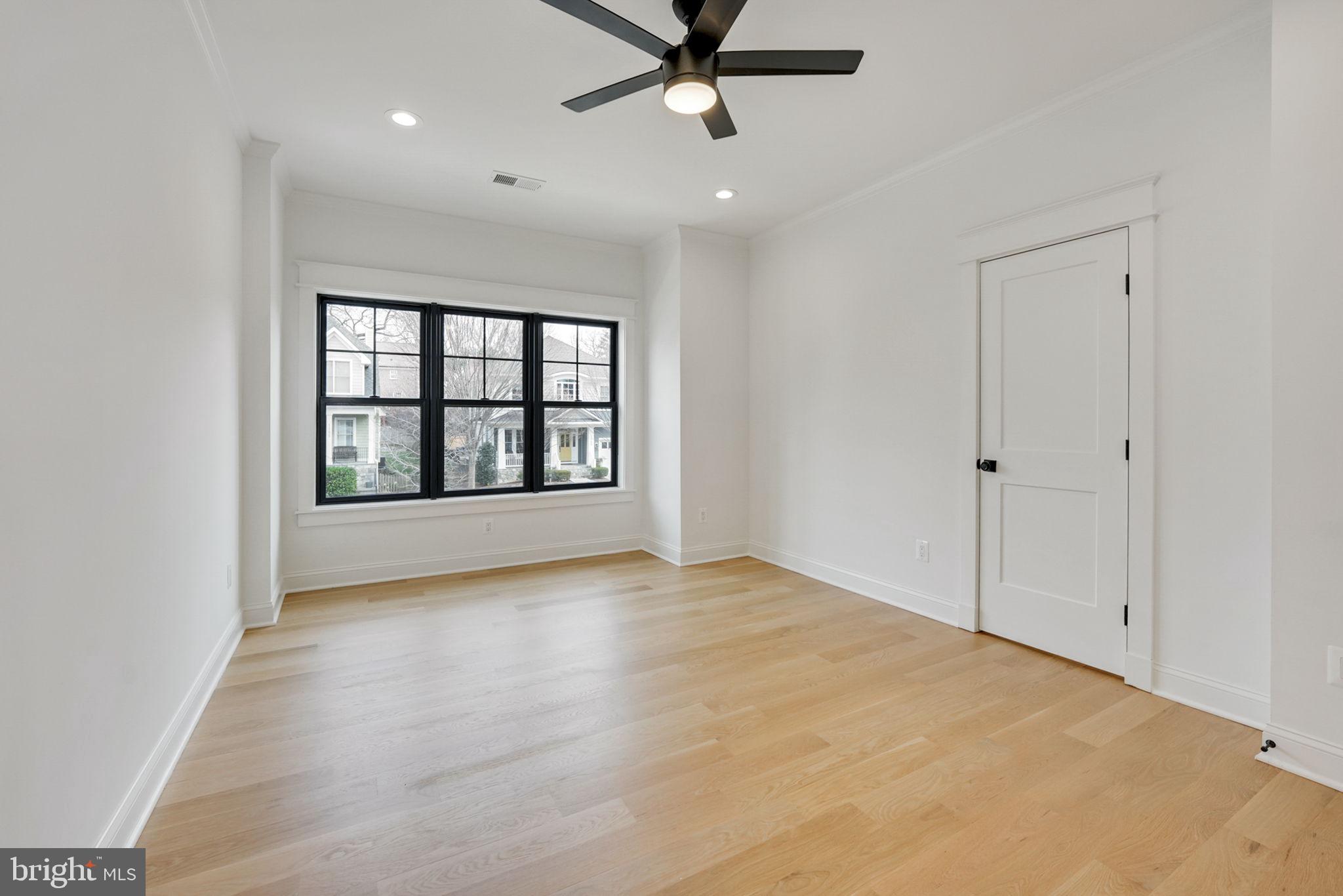 LACEY FOREST - Residential