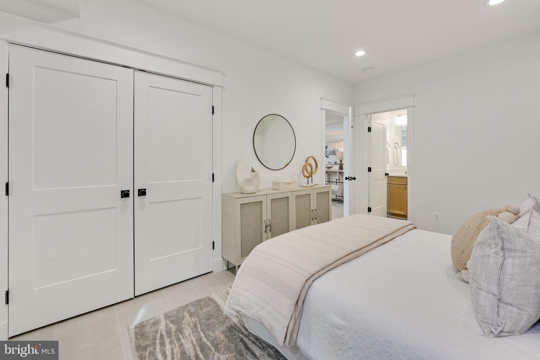 LACEY FOREST - Residential