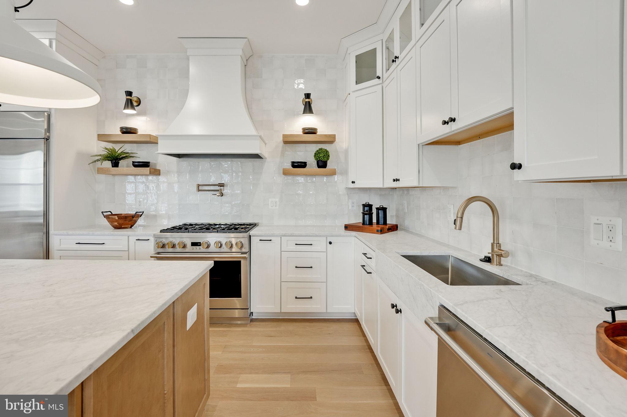 LACEY FOREST - Residential