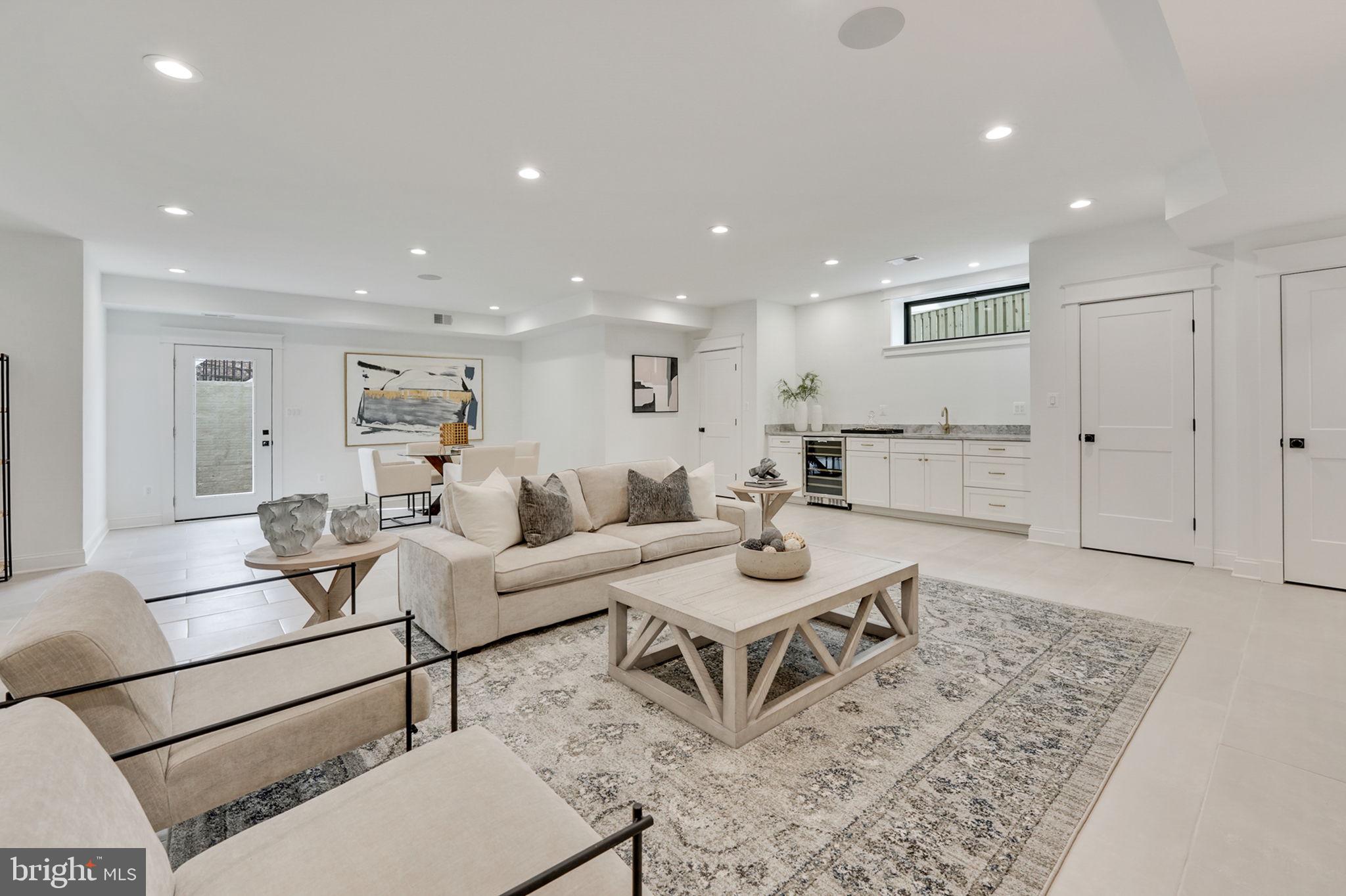 LACEY FOREST - Residential