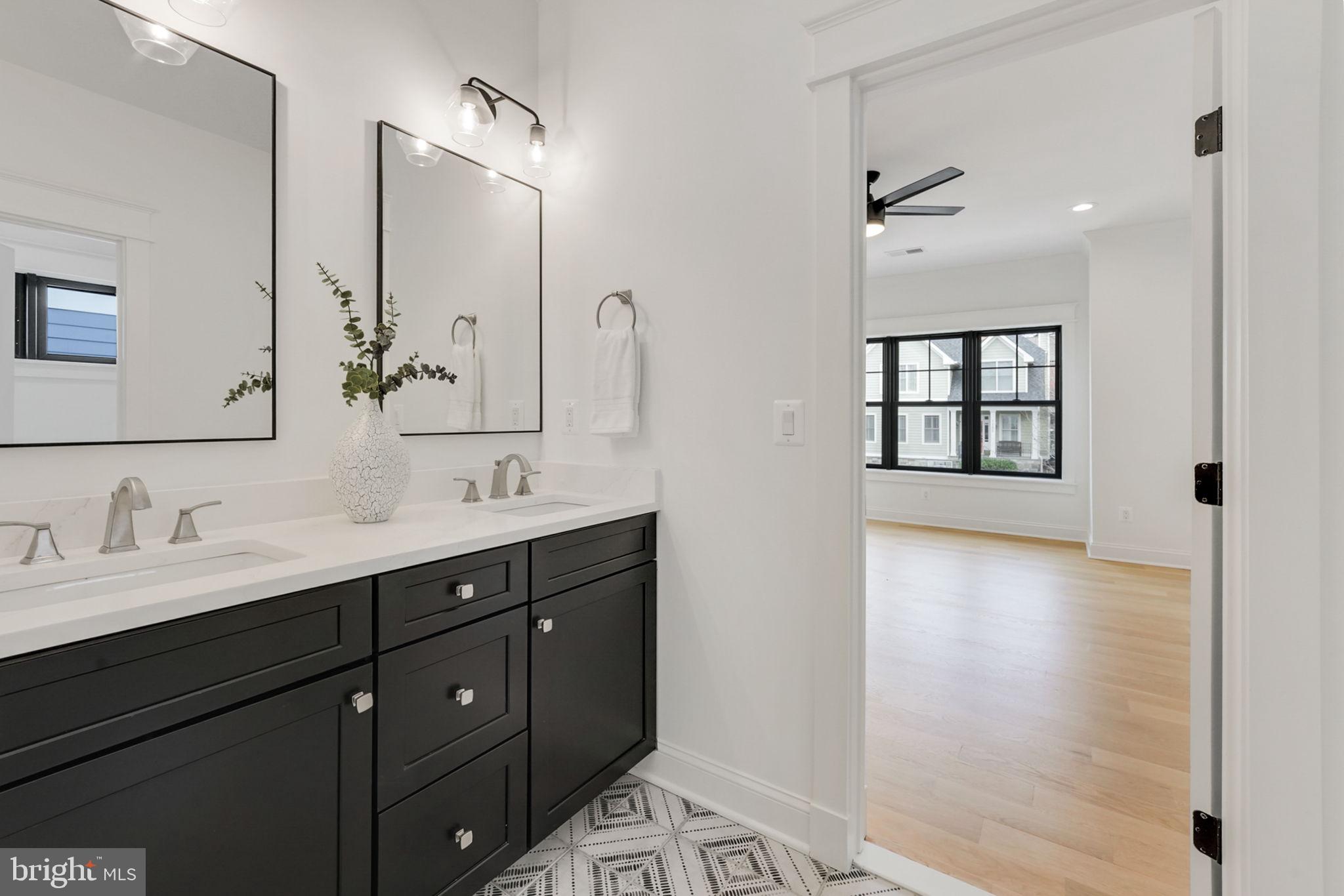 LACEY FOREST - Residential