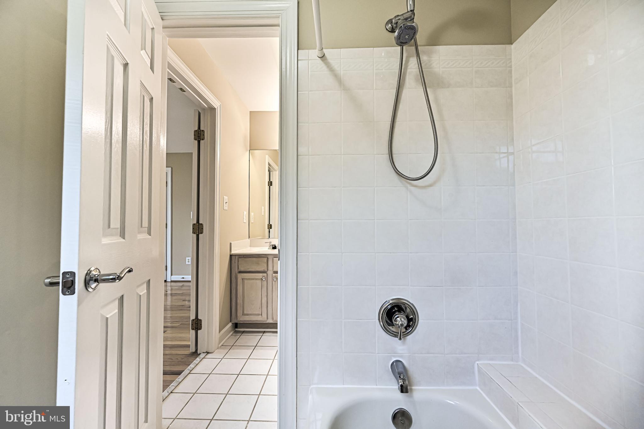 PROVIDENCE FOREST - Residential